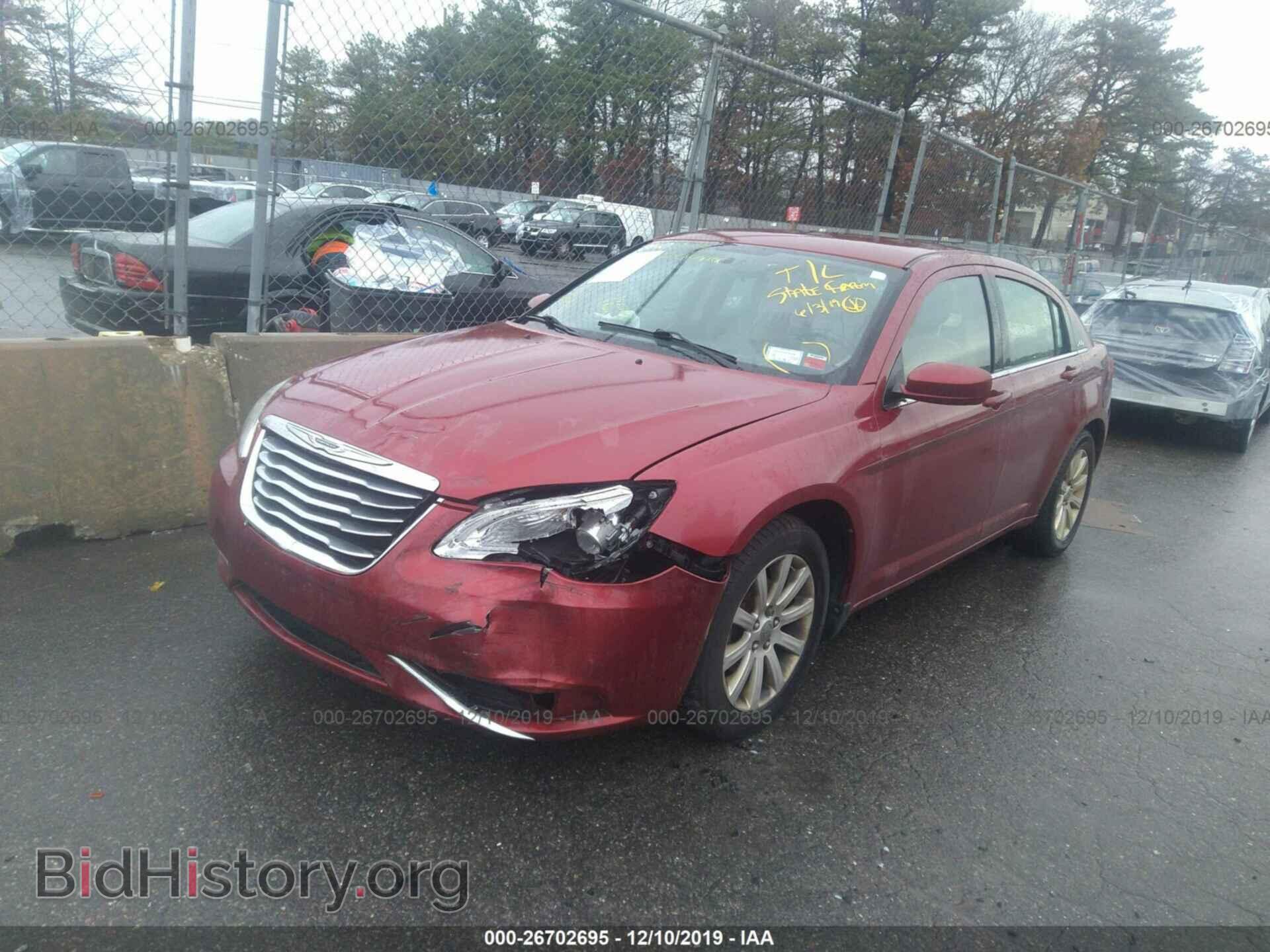 2012 CHRYSLER 200 - VIN: 1C3CCBBG8CN108081 - Фото 2