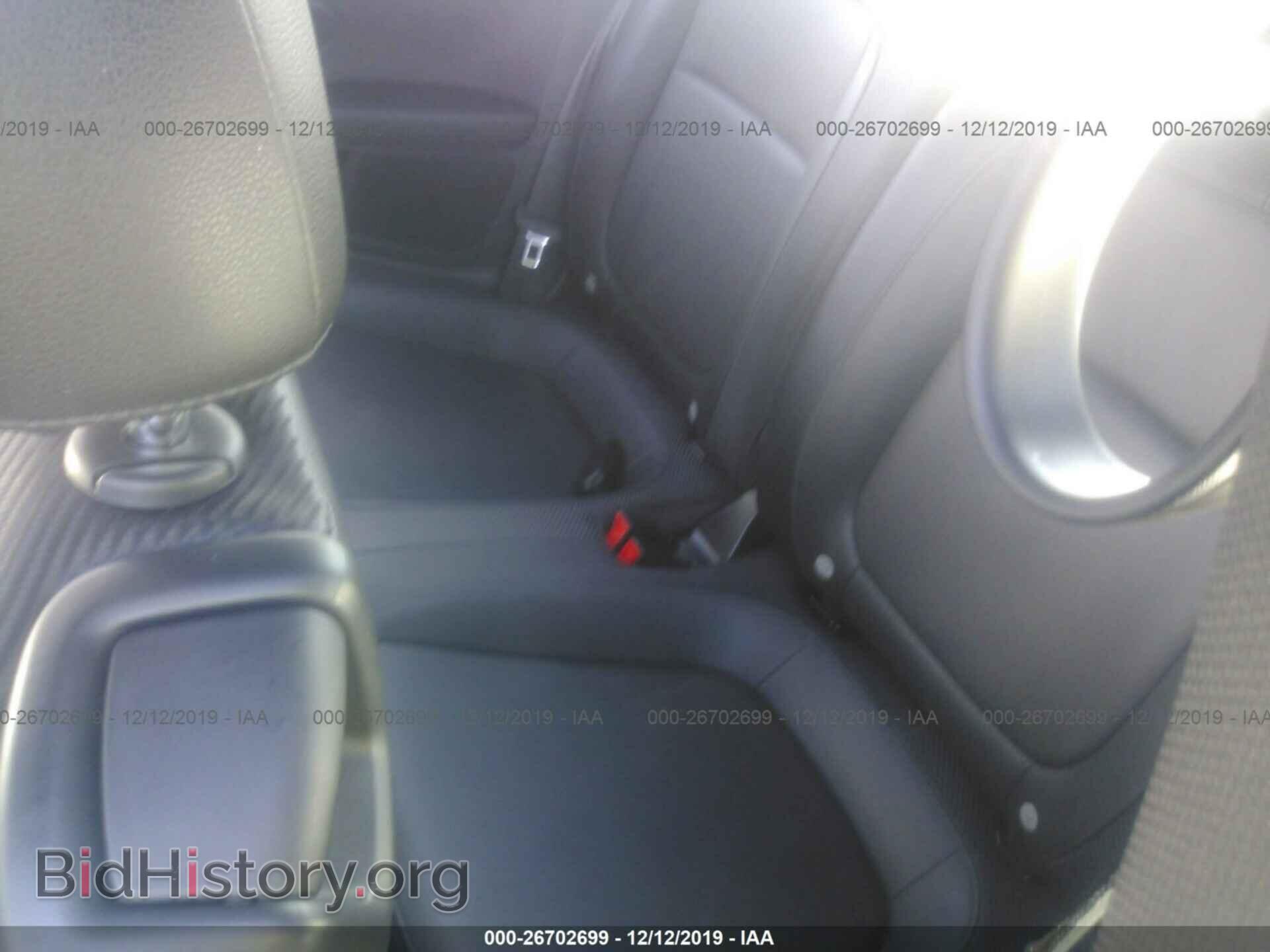 2012 Volkswagen Beetle - VIN: 3VWJP7AT1CM636216 - Фото 8