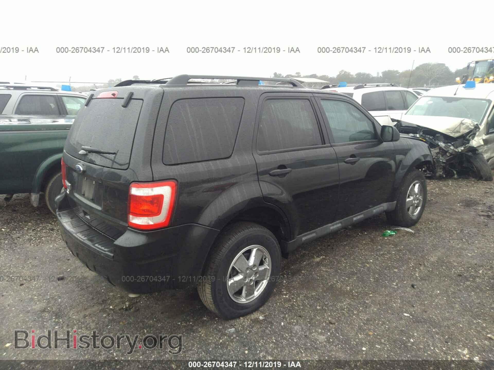 2011 FORD ESCAPE - VIN: 1FMCU0D70BKB57815 - Фото 4
