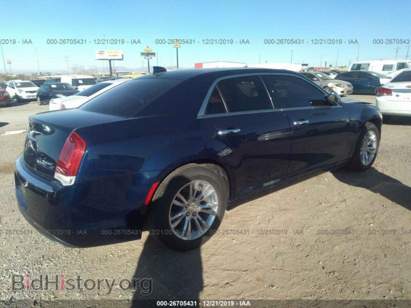 2016 Chrysler 300C (VIN 2C3CCAEG5GH343168) — photo 4 of 11