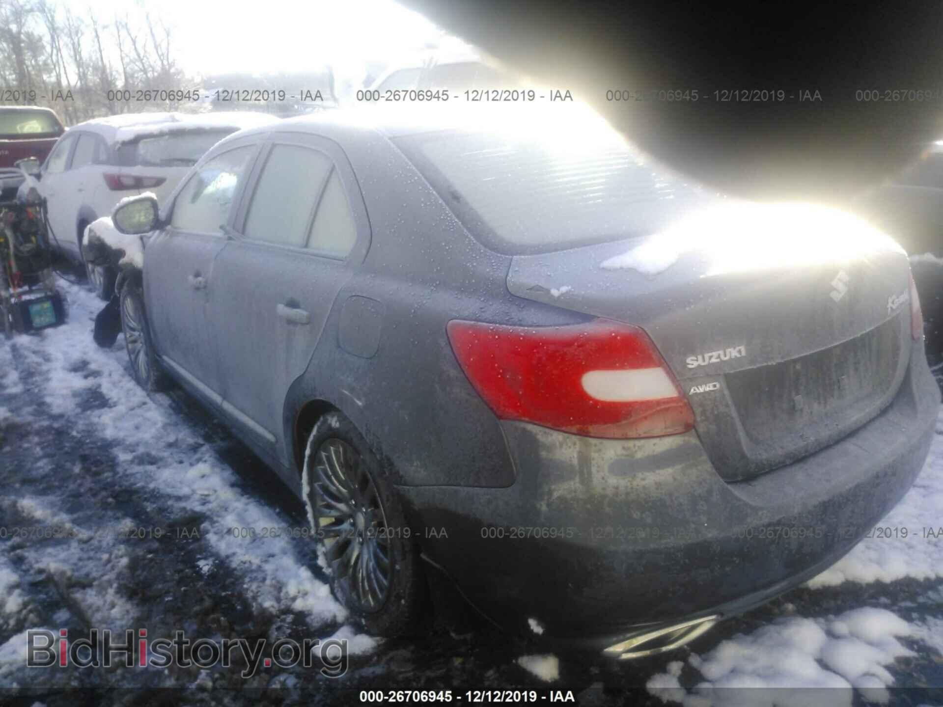 2010 Suzuki Kizashi - VIN: JS2RF9A78A6100227 - Фото 3