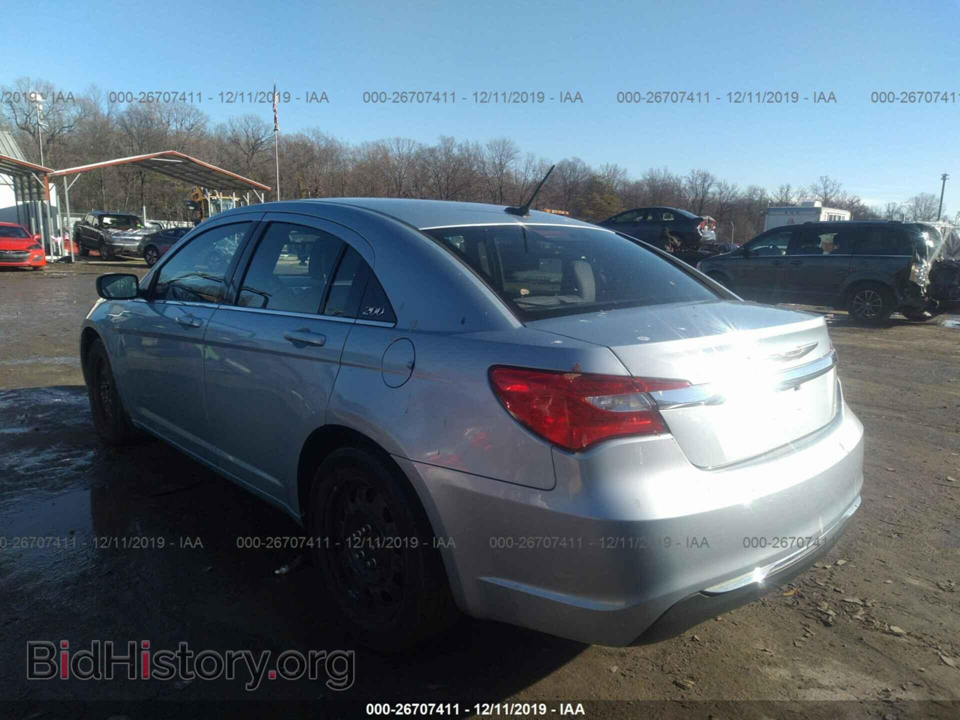 2013 Chrysler 200 - VIN: 1C3CCBAB7DN641840 - Photo 3