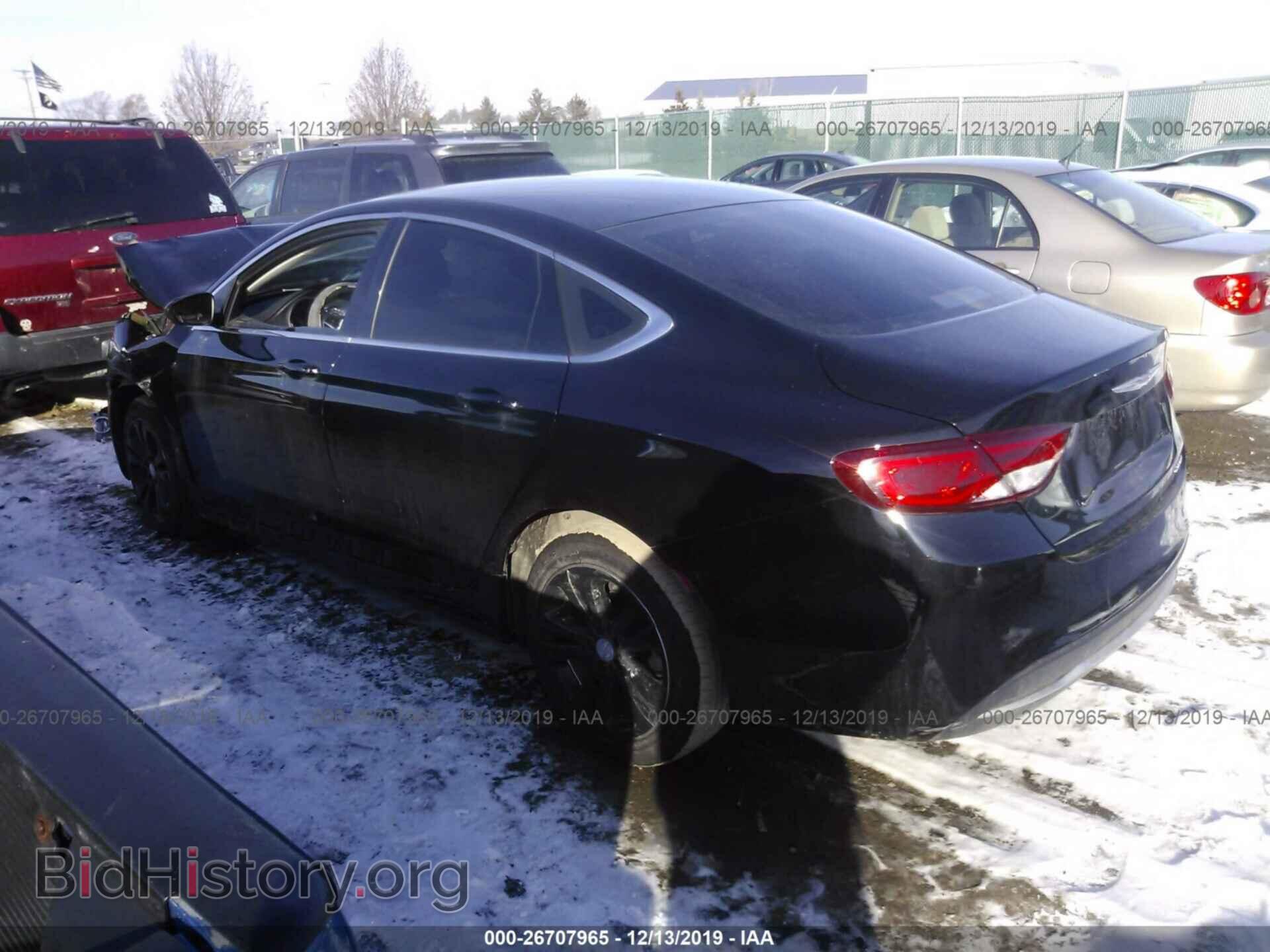 2015 Chrysler 200 - VIN: 1C3CCCAB3FN623408 - Фото 3