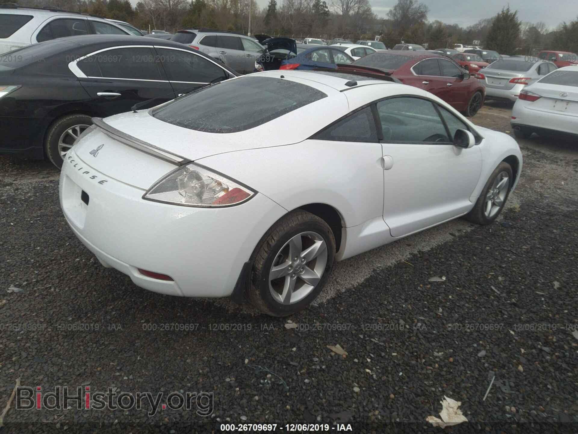 2008 Mitsubishi Eclipse - VIN: 4A3AK24F58E033256 - Фото 4