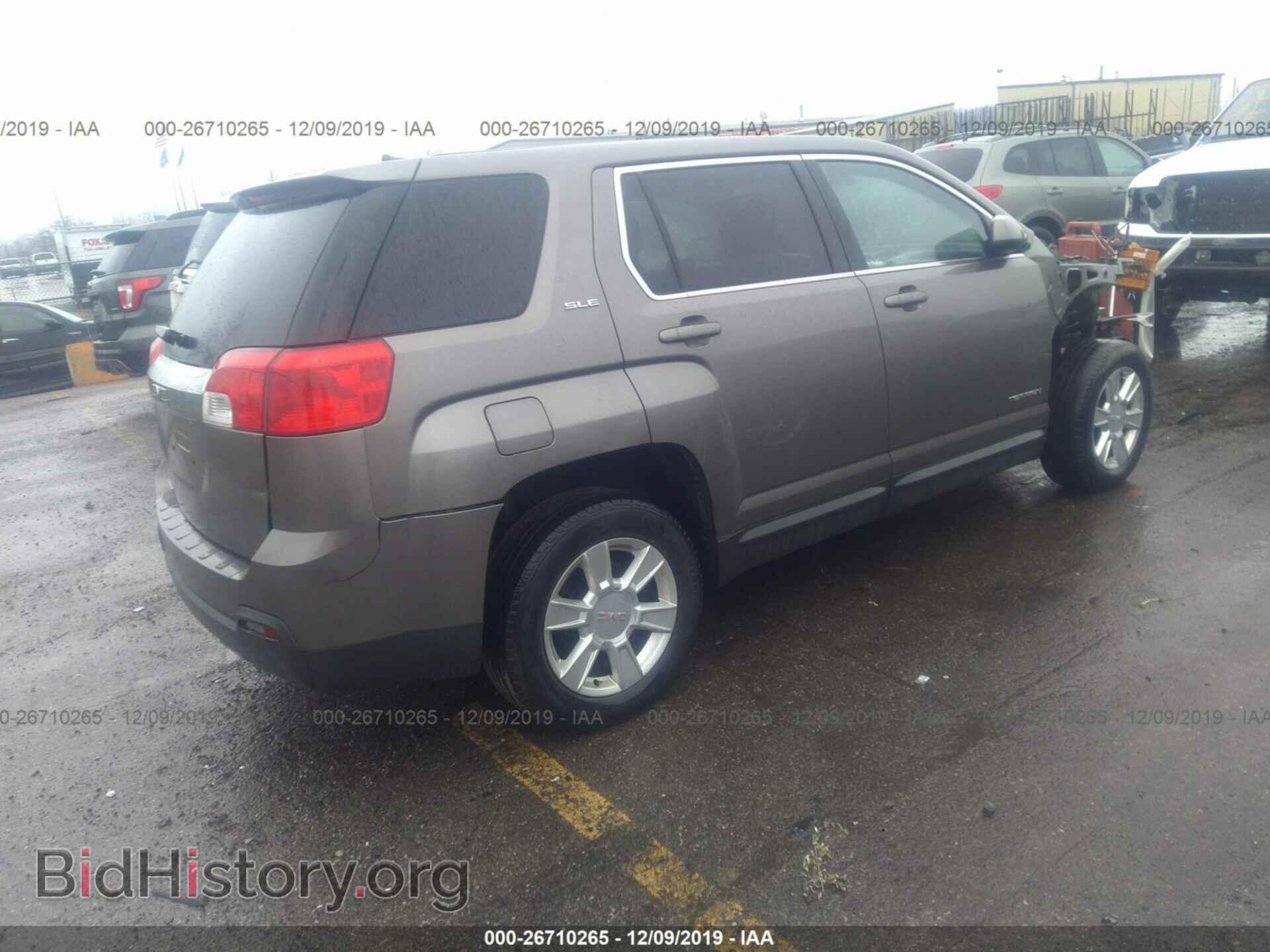 2010 GMC TERRAIN - VIN: 2CTALBEW9A6411723 - Photo 4