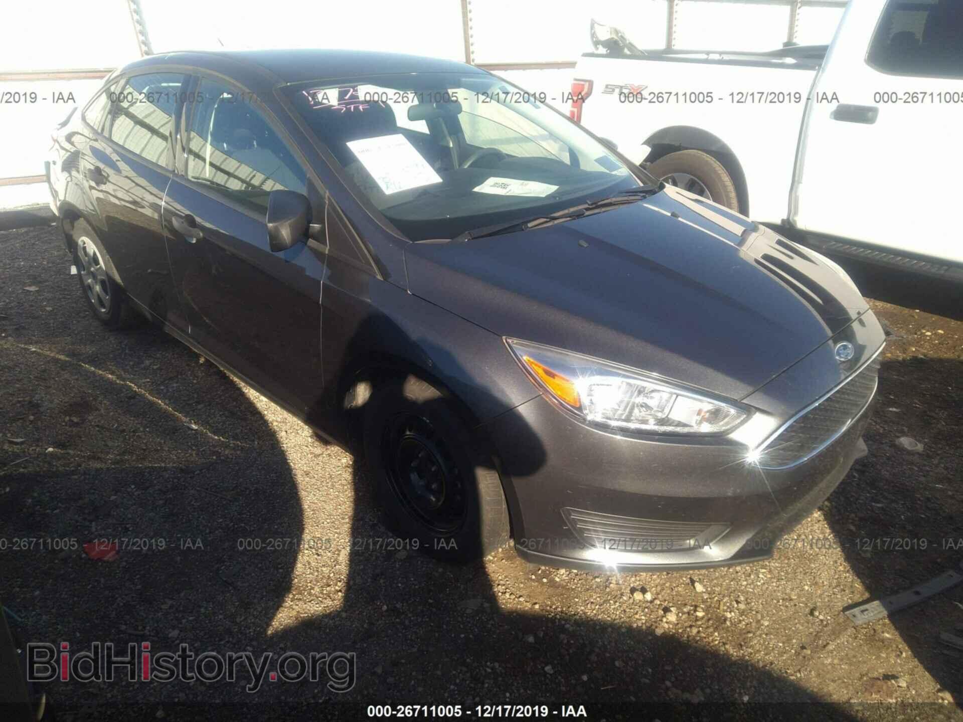 Фотография 1FADP3E24HL221237 - Ford Focus 2017