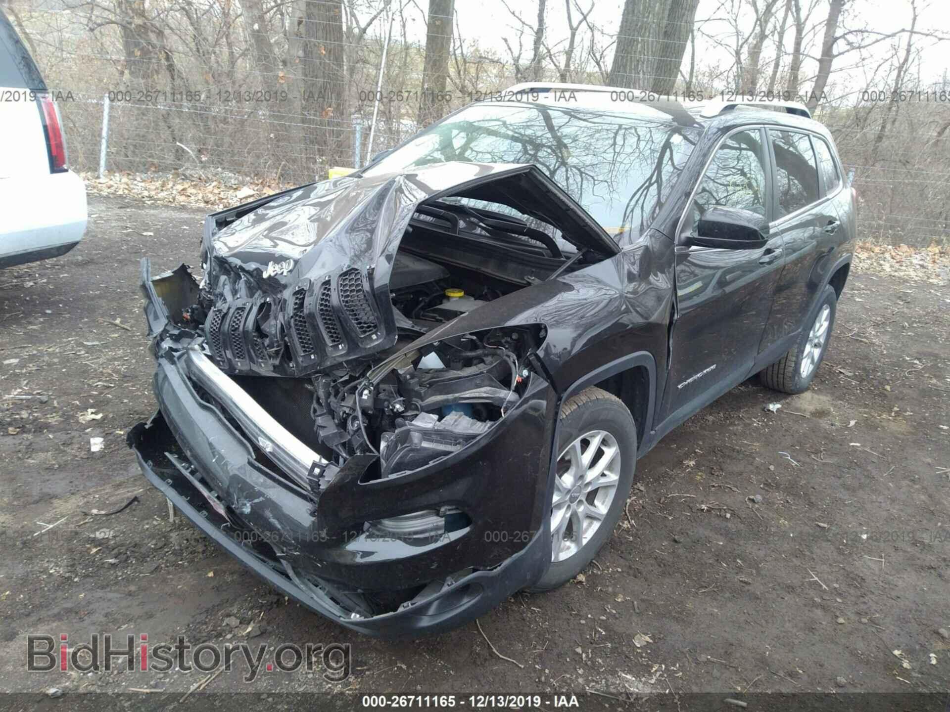 2015 Jeep Cherokee - VIN: 1C4PJMCS0FW558453 - Photo 2