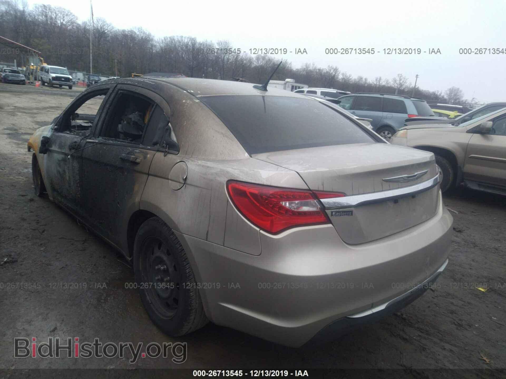 2013 Chrysler 200 - VIN: 1C3CCBABXDN691521 - Photo 3