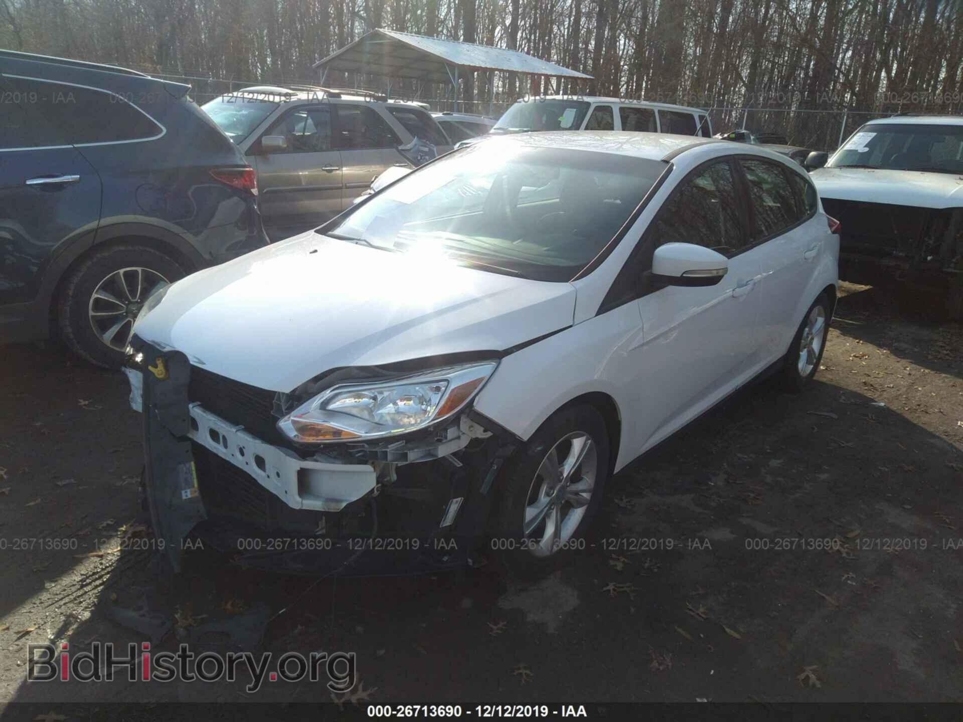 2012 Ford Focus - VIN: 1FAHP3K28CL474429 - Фото 2
