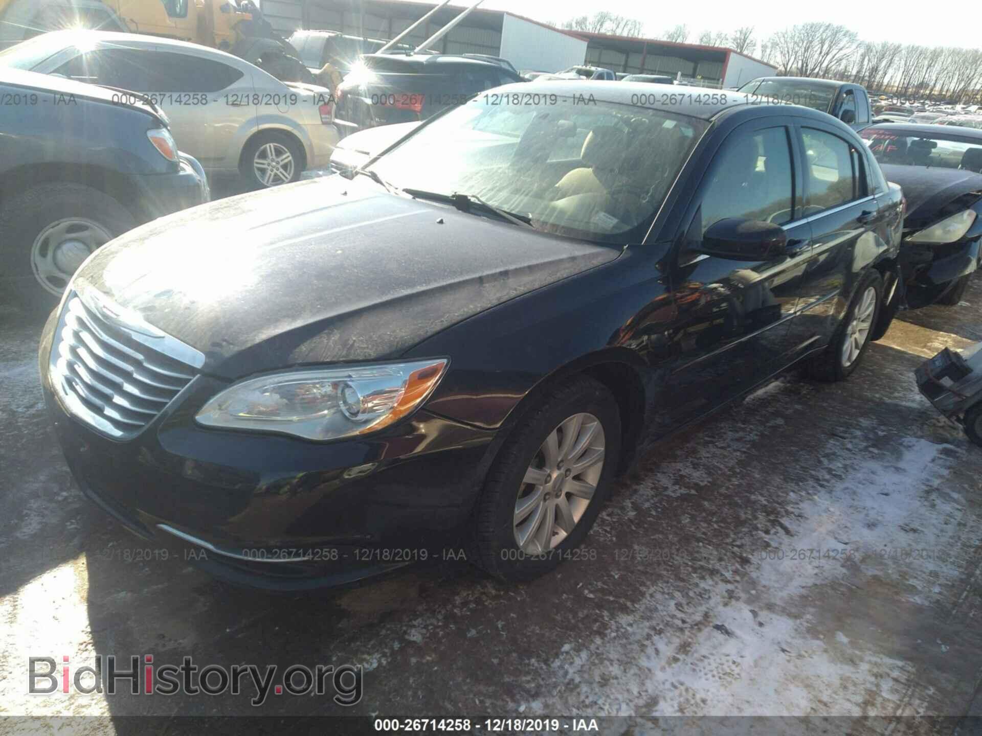 2012 CHRYSLER 200 - VIN: 1C3CCBBB1CN152198 - Photo 2