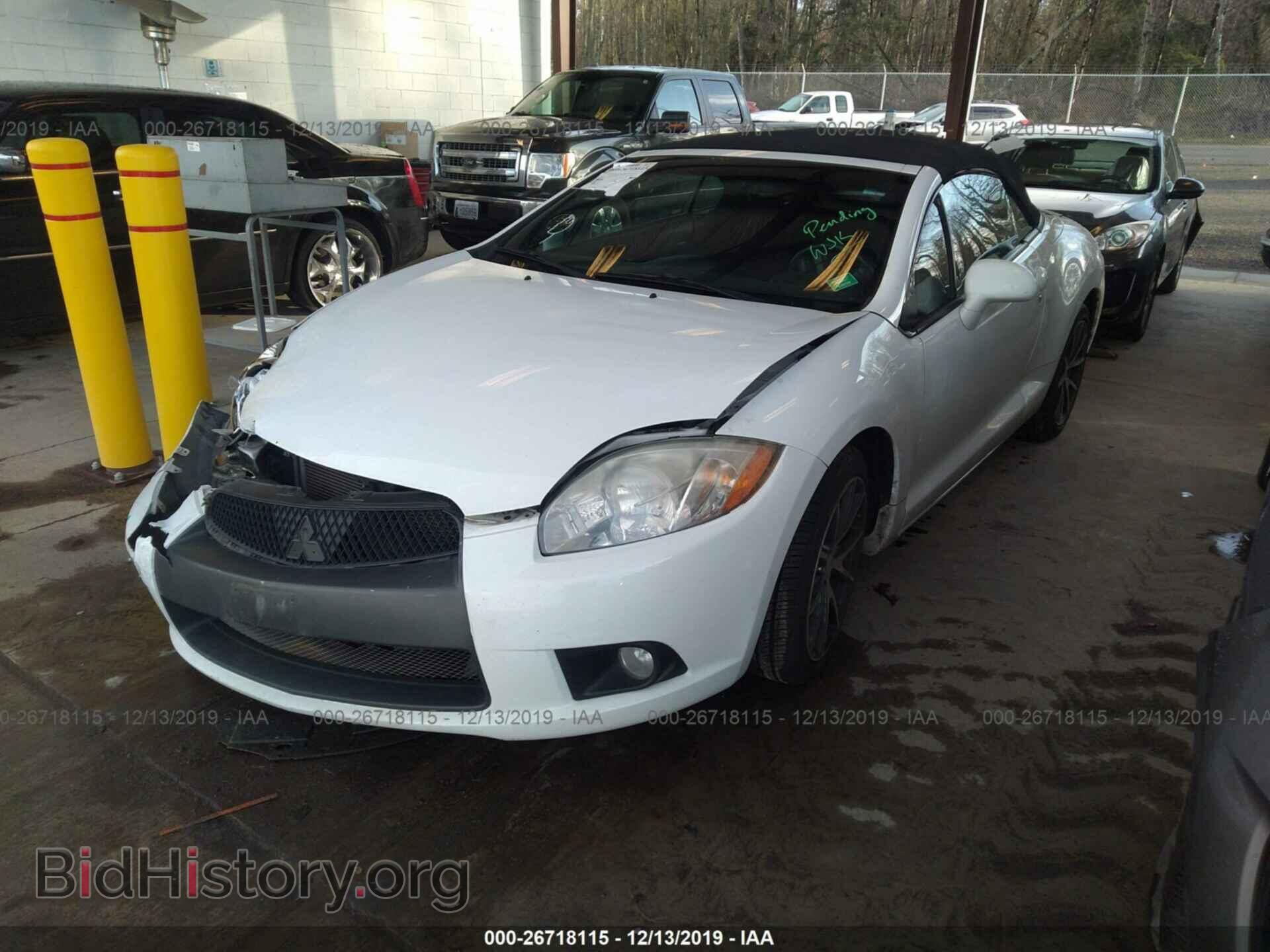 2011 Mitsubishi Eclipse - VIN: 4A37L2EF0BE003403 - Фото 2