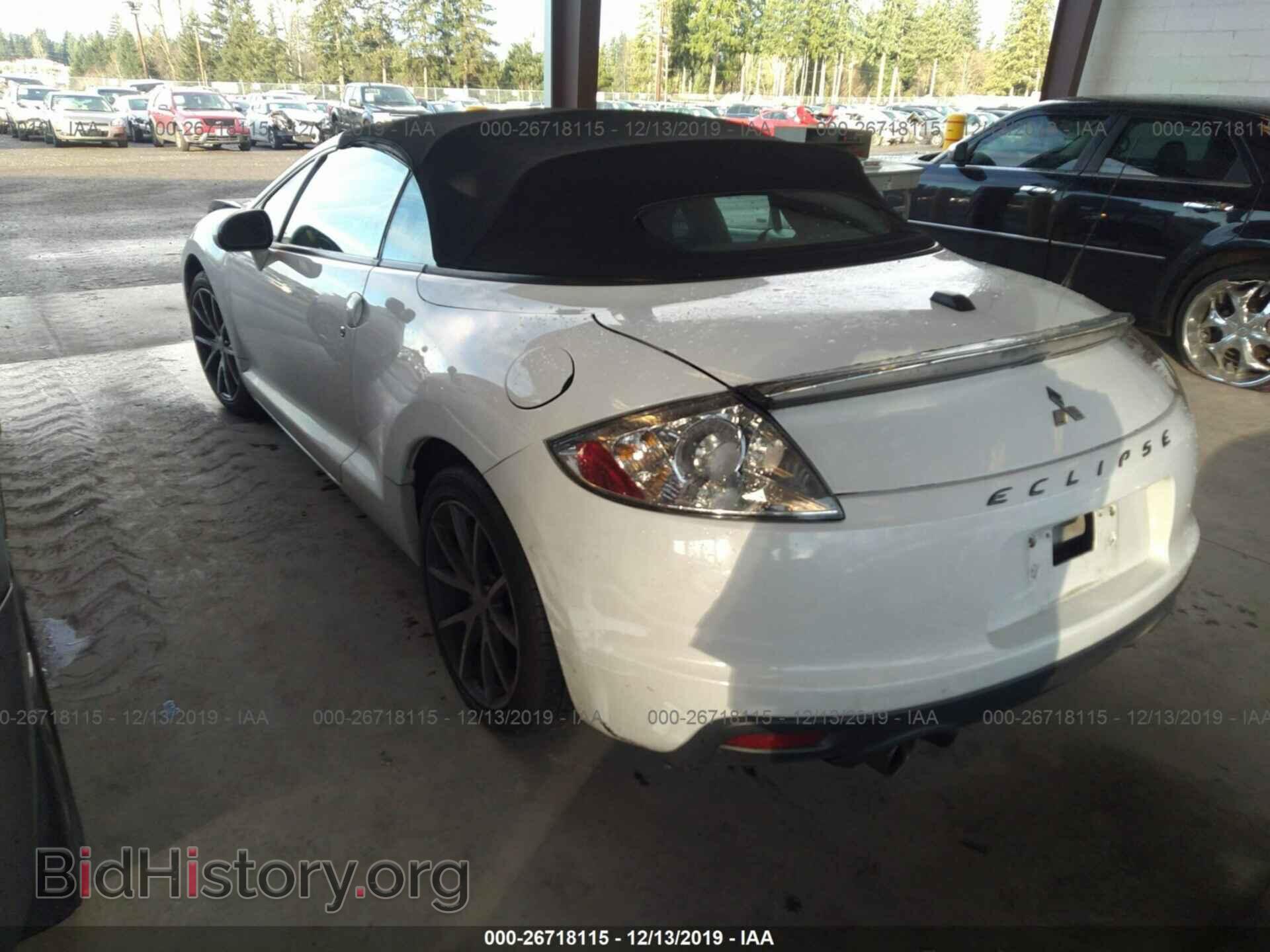 2011 Mitsubishi Eclipse - VIN: 4A37L2EF0BE003403 - Фото 3