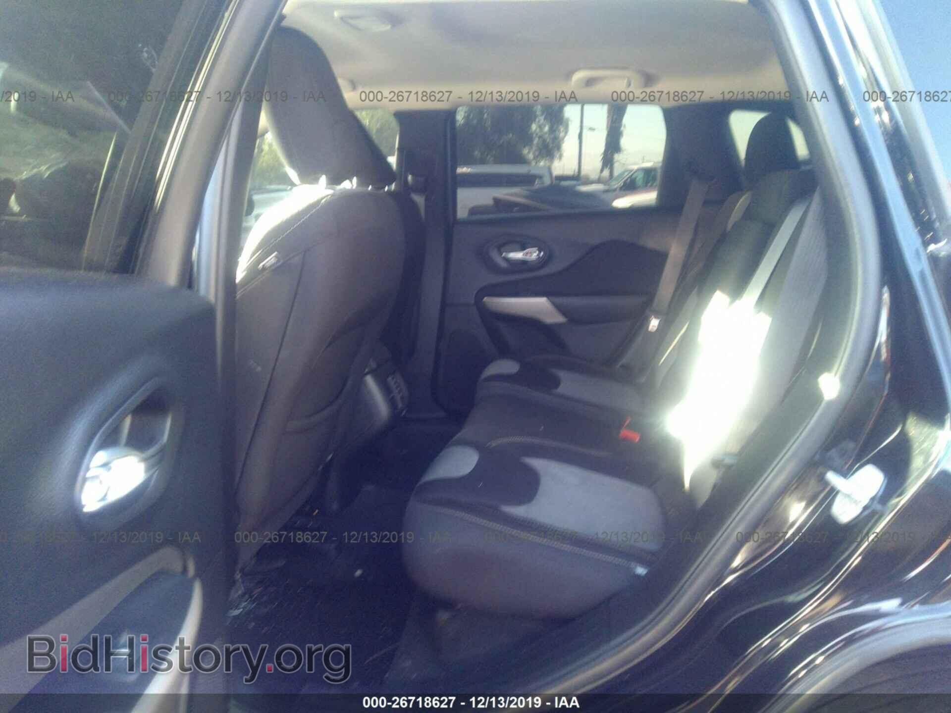 2018 JEEP CHEROKEE - VIN: 1C4PJLCB2JD618408 - Фото 8
