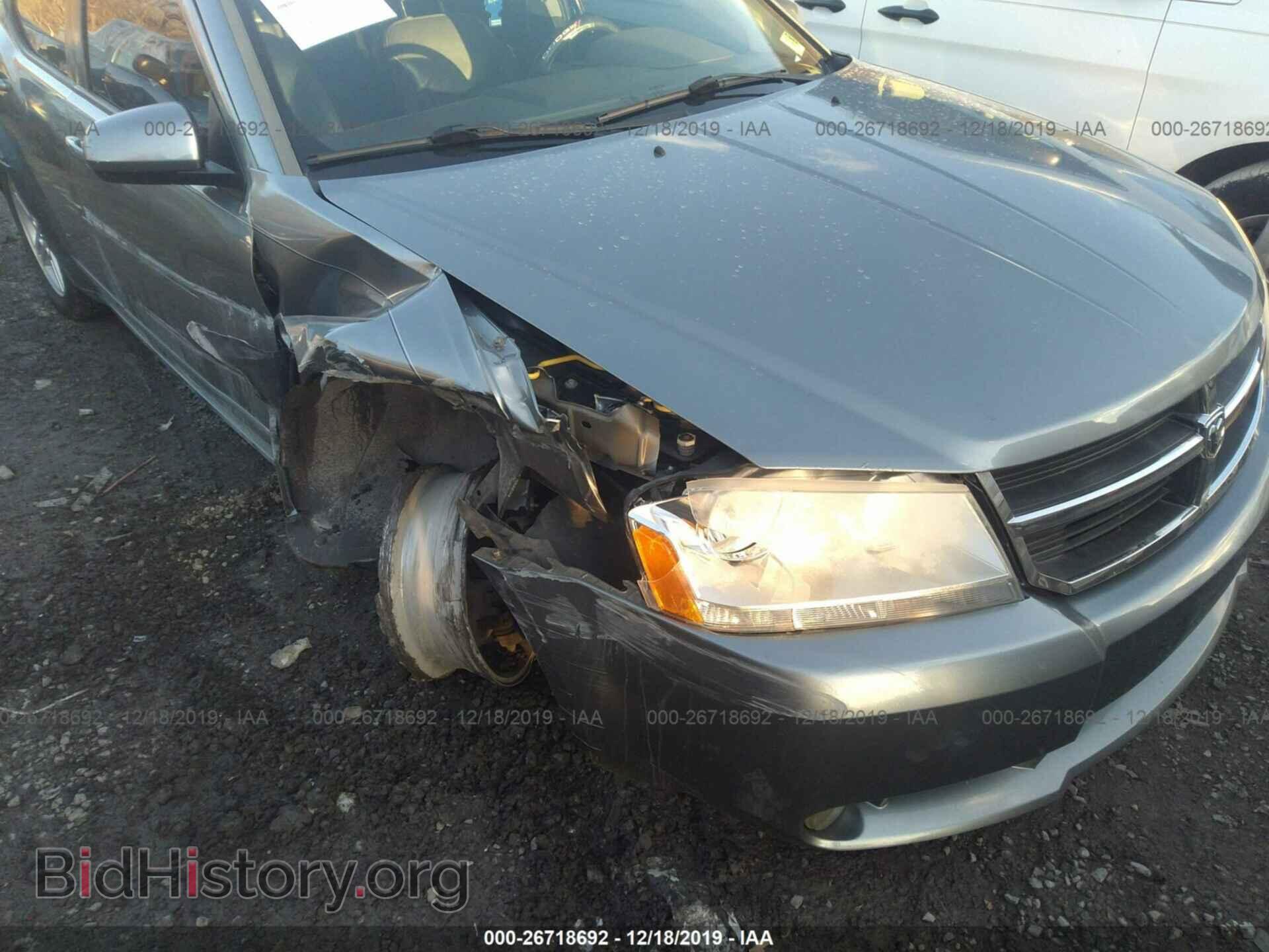 2010 Dodge Avenger - VIN: 1B3CC5FB9AN228708 - Фото 6
