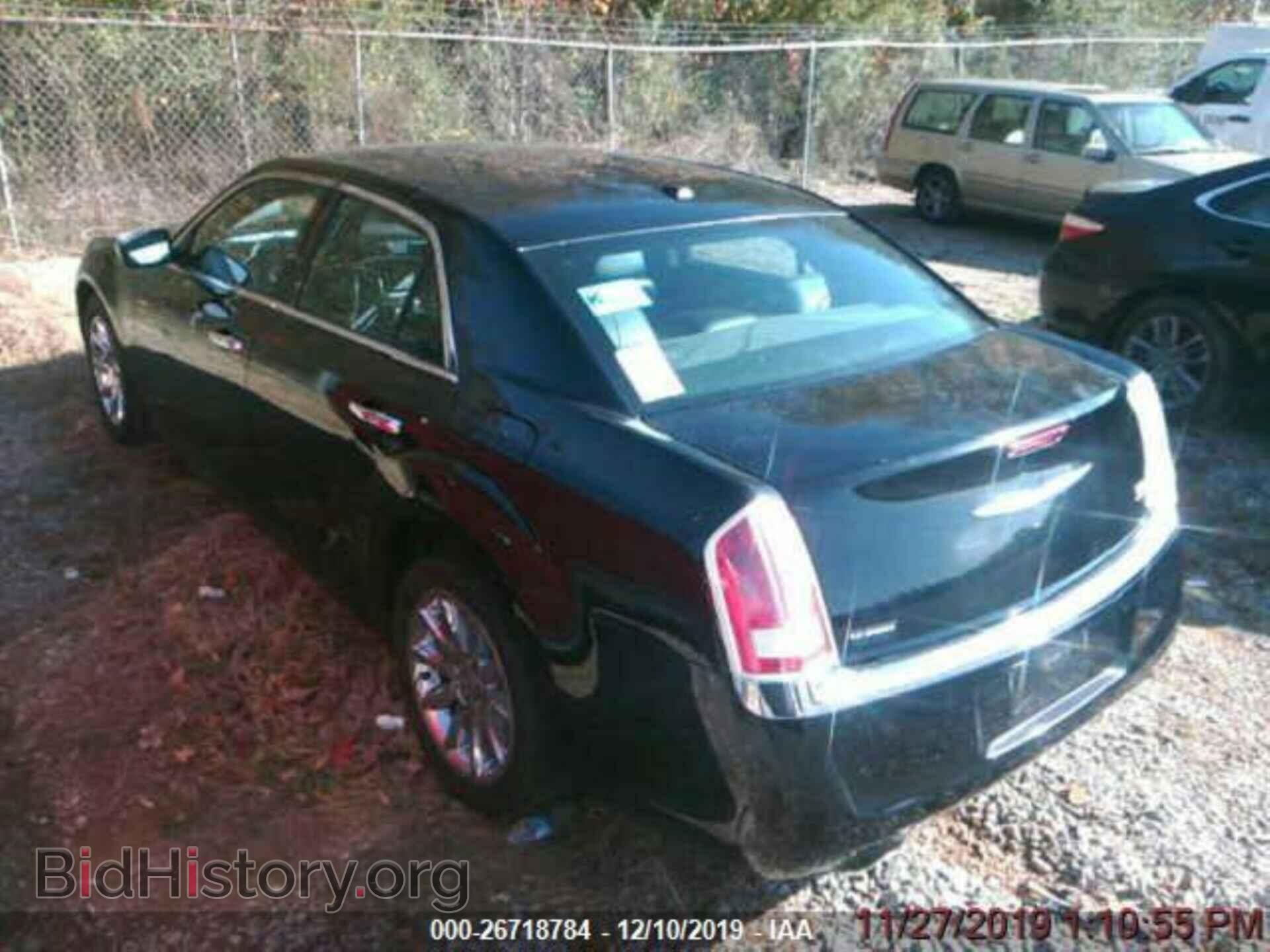 2013 CHRYSLER 300C - VIN: 2C3CCAET3DH673898 - Фото 2