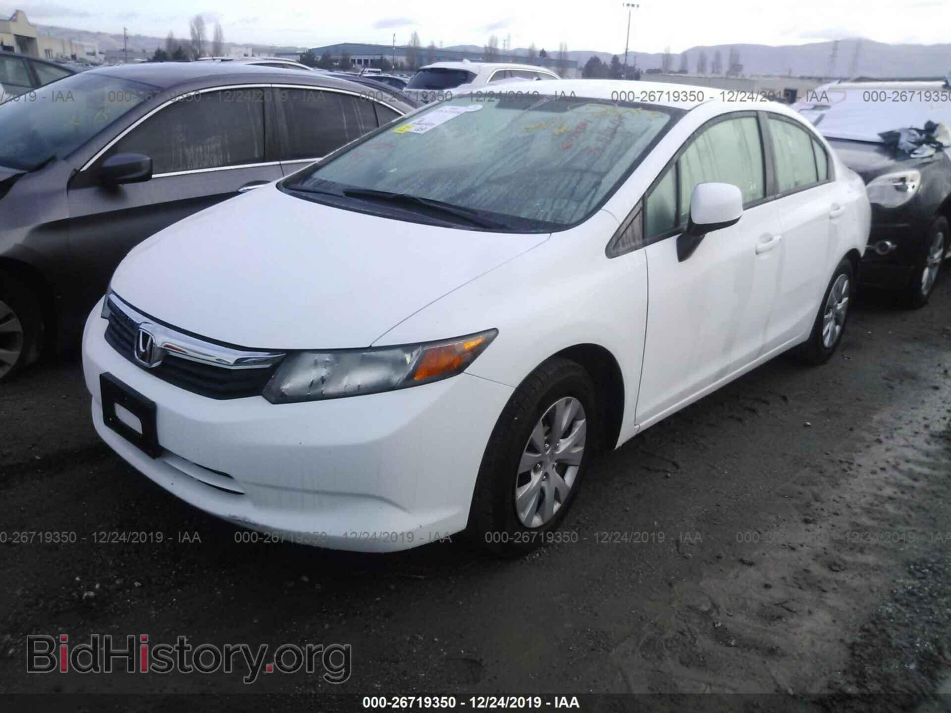 2012 Honda Civic - VIN: 19XFB2F57CE329728 - Фото 2