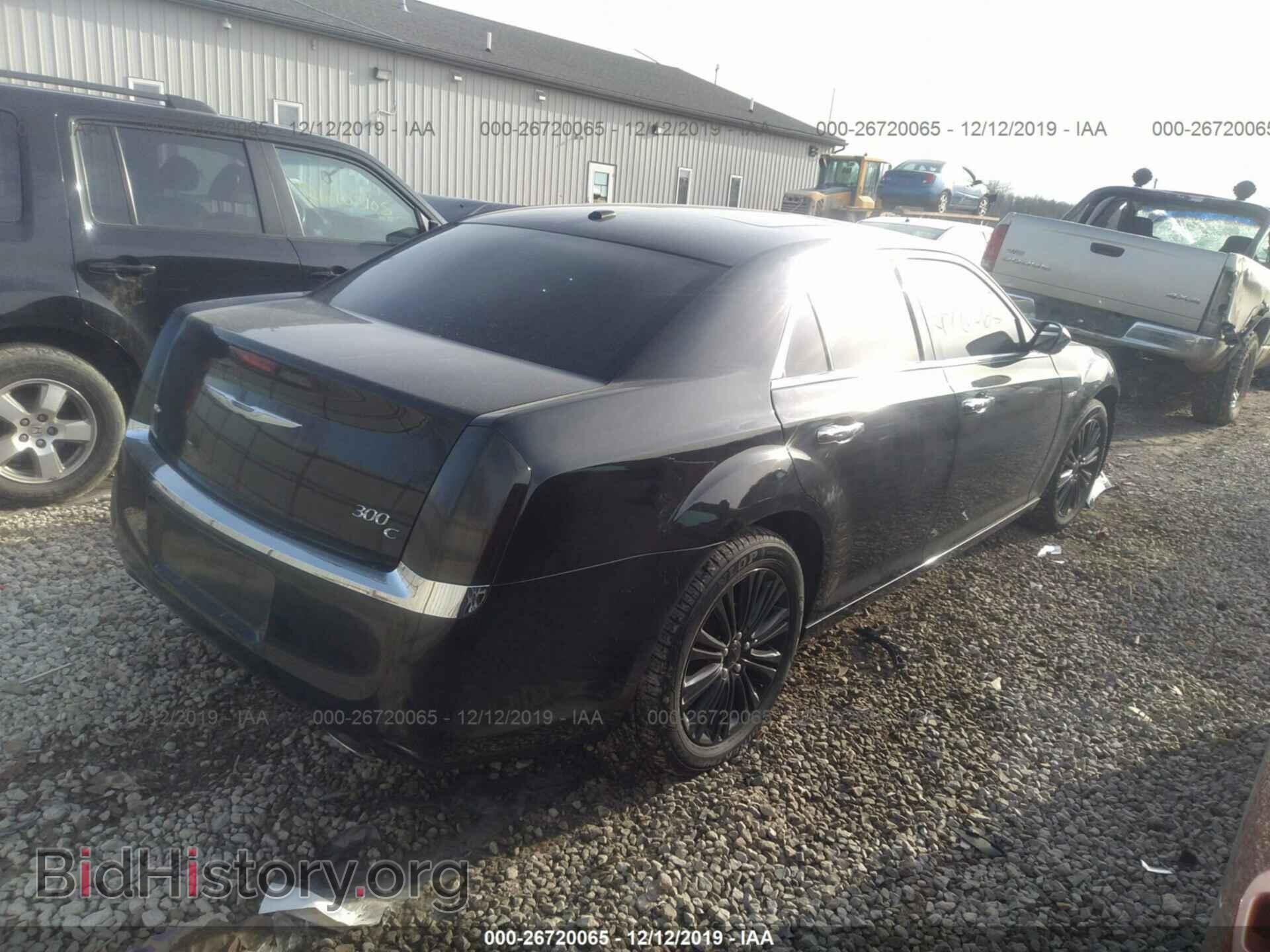 2014 CHRYSLER 300C - VIN: 2C3CCAKT3EH345886 - Photo 4