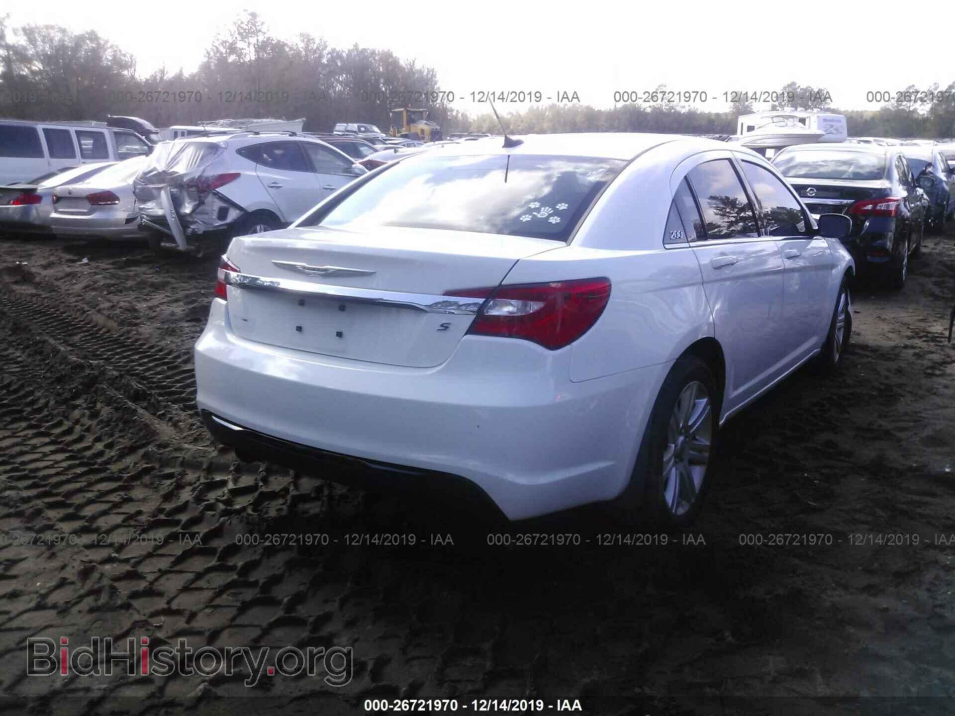 2013 CHRYSLER 200 - VIN: 1C3CCBCG6DN520354 - Фото 4