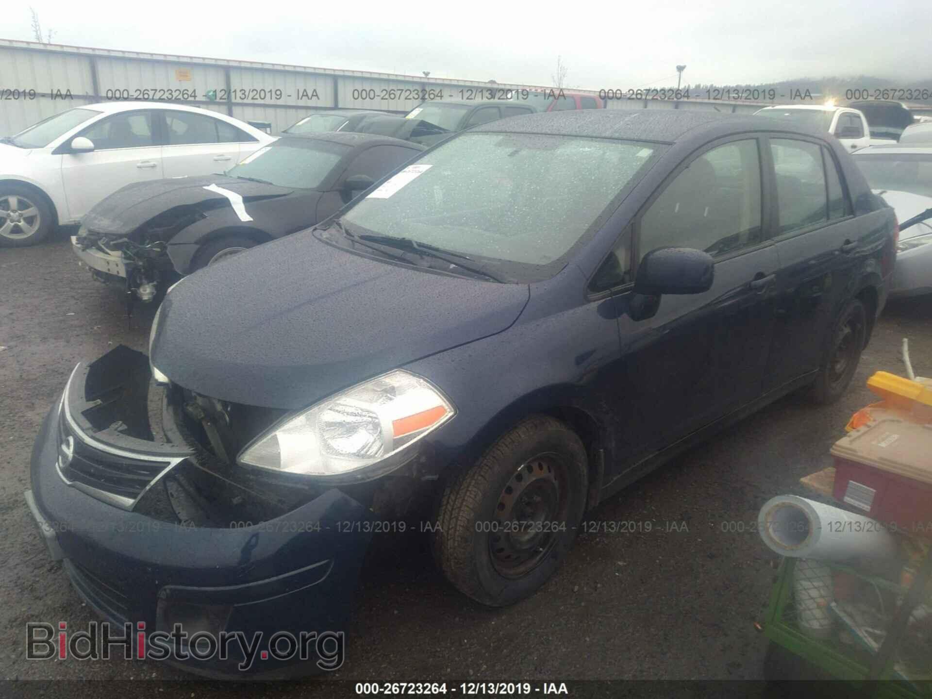 2011 Nissan Versa - VIN: 3N1BC1AP1BL423406 - Photo 2