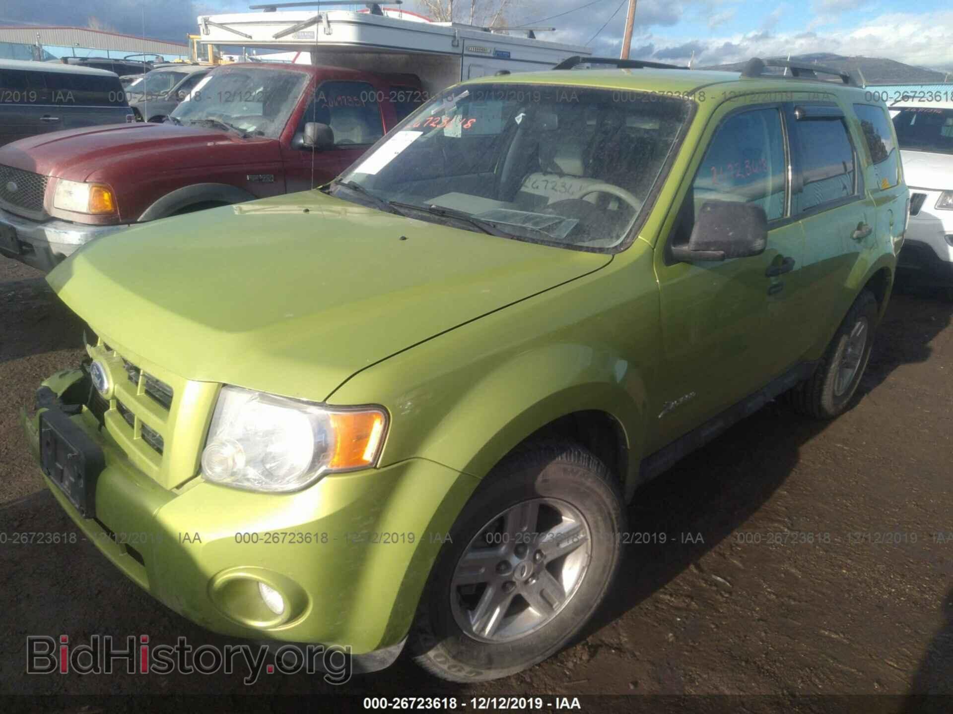 2011 FORD ESCAPE - VIN: 1FMCU5K37BKC19689 - Фото 2