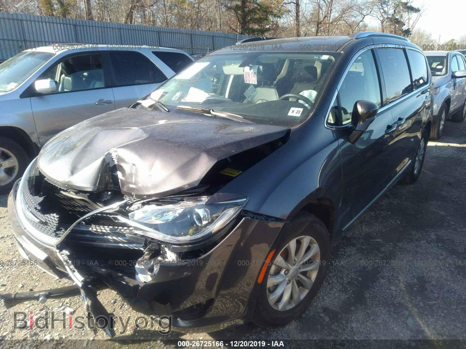 2018 CHRYSLER PACIFICA - VIN: 2C4RC1BG3JR354519 - Фото 2