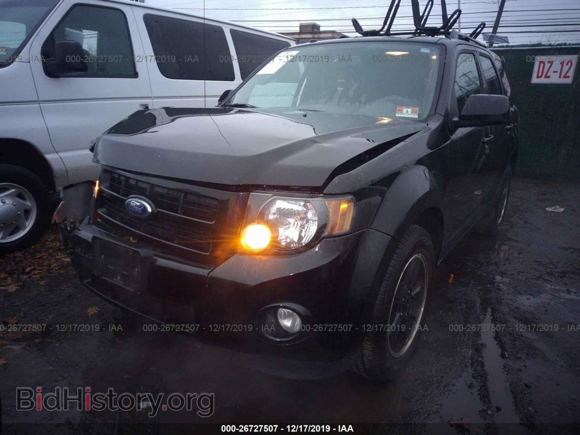 2011 Ford Escape - VIN: 1FMCU9D71BKA96317 - Photo 2