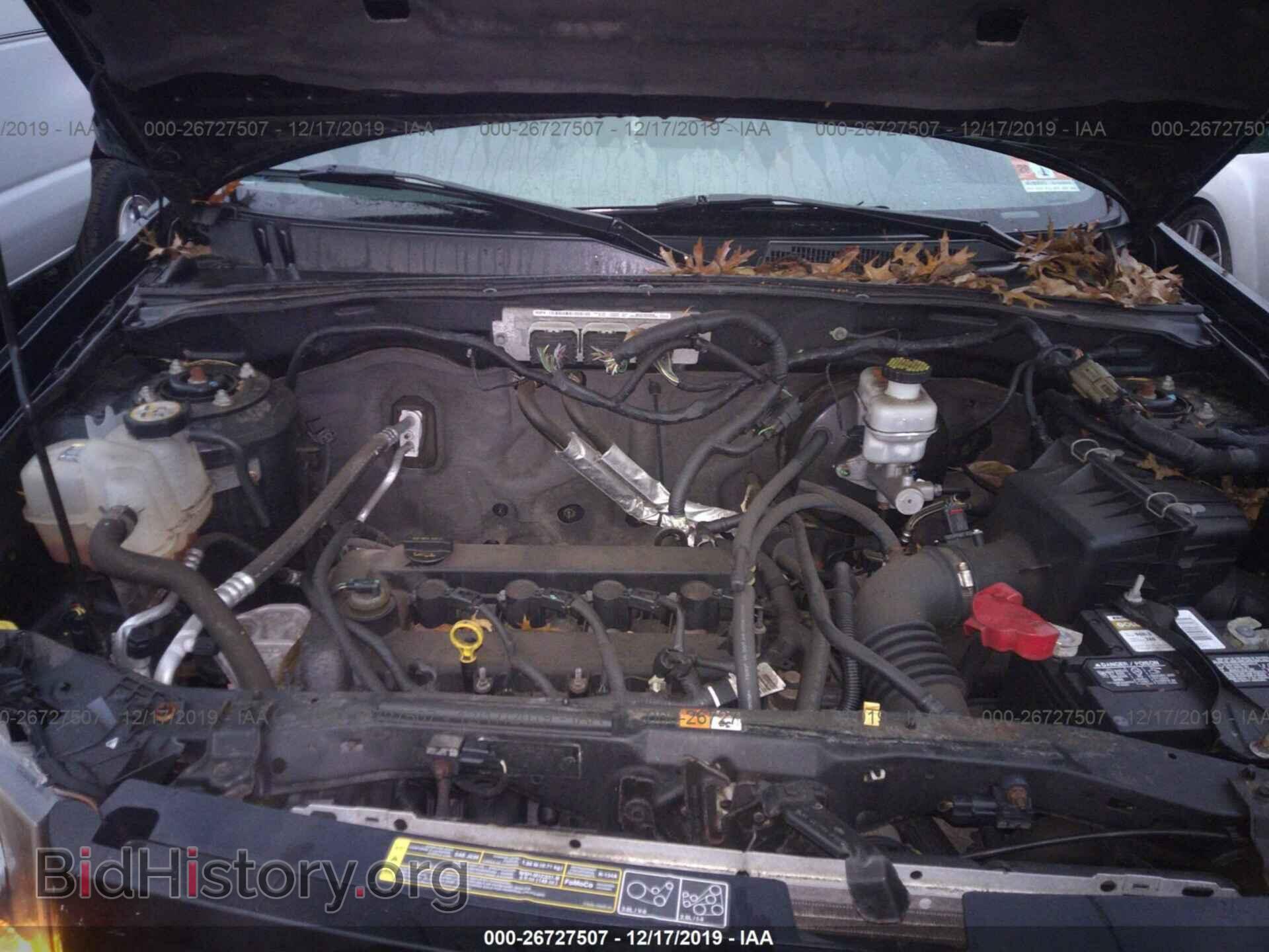 2011 Ford Escape - VIN: 1FMCU9D71BKA96317 - Photo 10