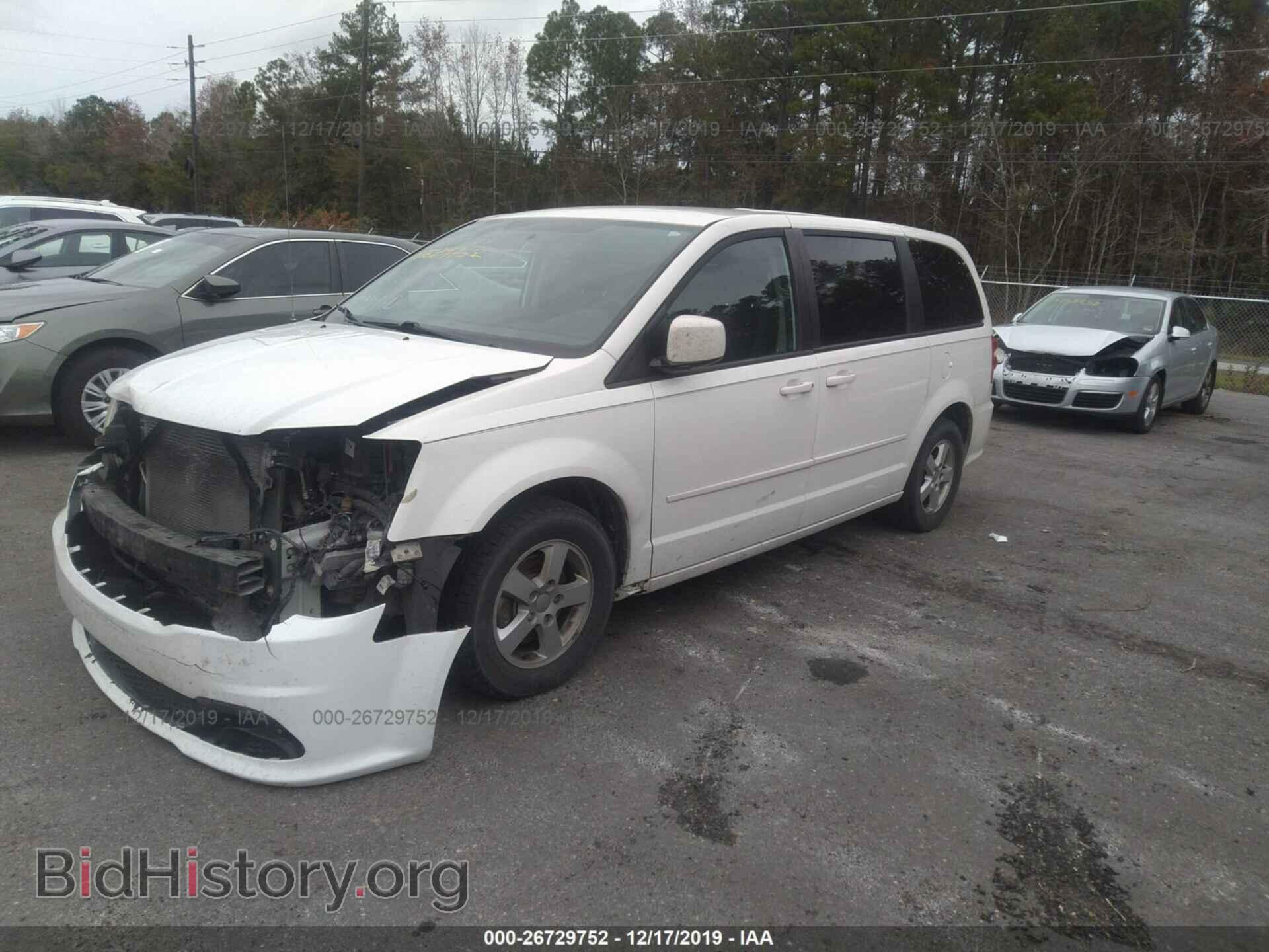 2011 Dodge Grand Caravan - VIN: 2D4RN3DG9BR600027 - Photo 2