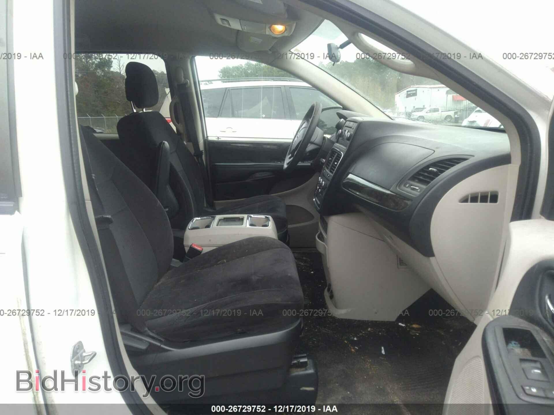2011 Dodge Grand Caravan - VIN: 2D4RN3DG9BR600027 - Photo 5