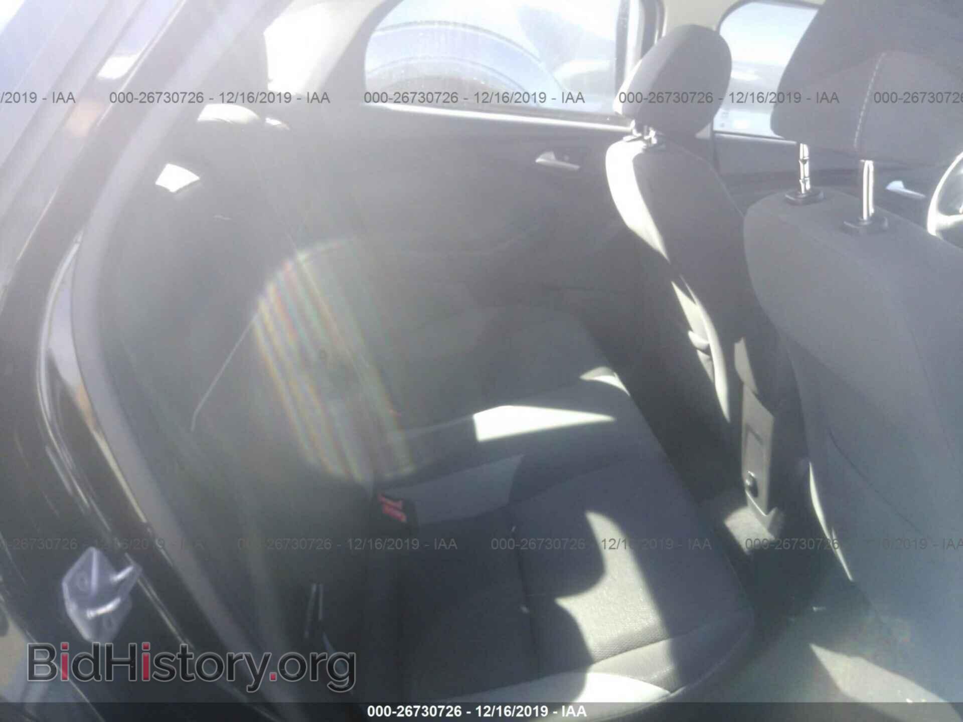 2014 Ford Focus - VIN: 1FADP3F28EL161358 - Photo 8