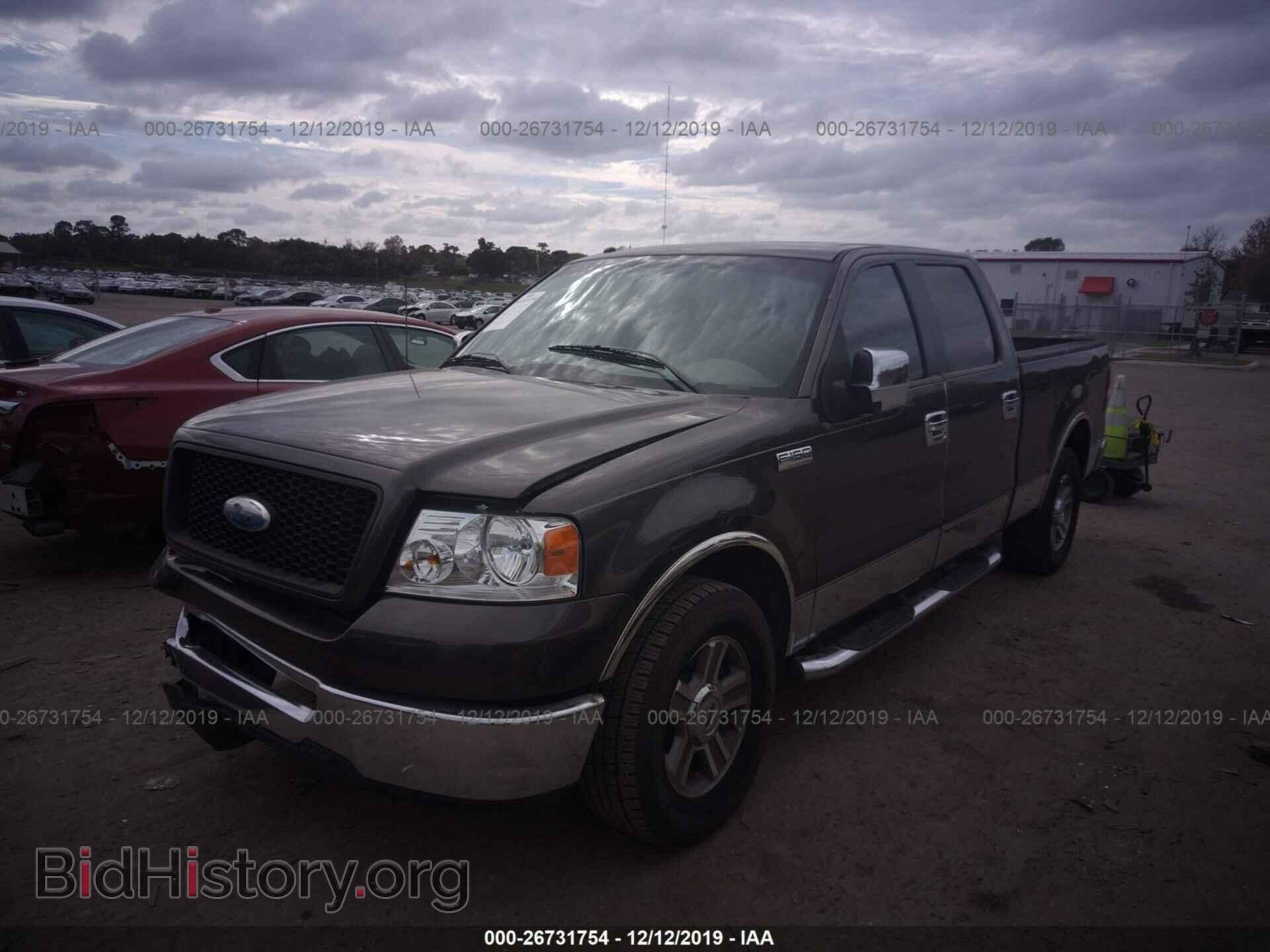 2006 Ford F150 - VIN: 1FTPW12V96FB23541 - Photo 2