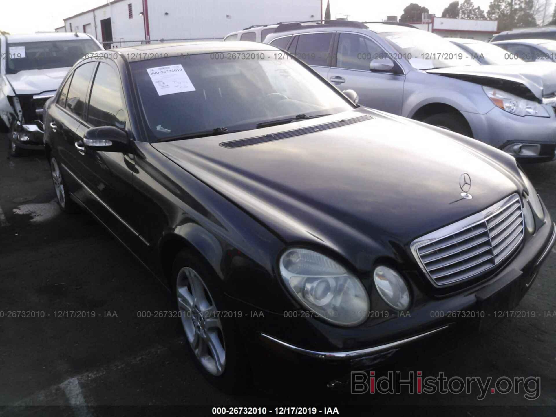 Photo WDBUF56J16A835975 - Mercedes-benz E 2006