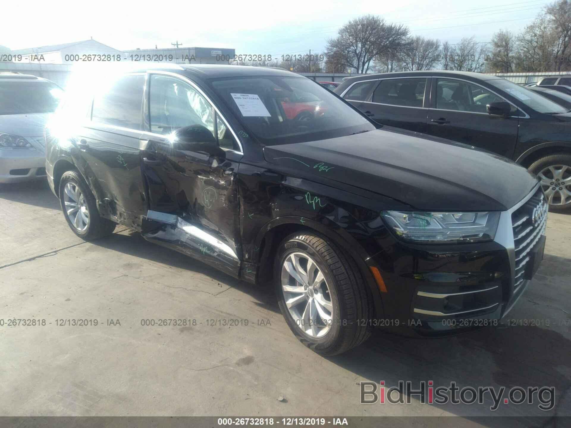 Photo WA1LHAF78JD017875 - AUDI Q7 2018