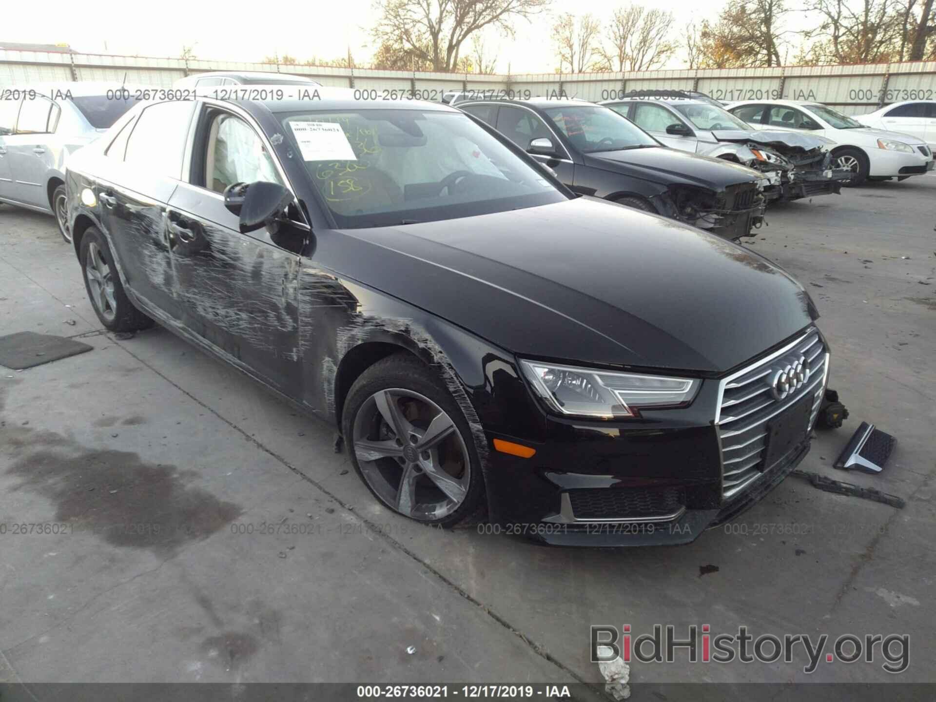 Photo WAUGMAF4XKN007317 - AUDI A4 2019