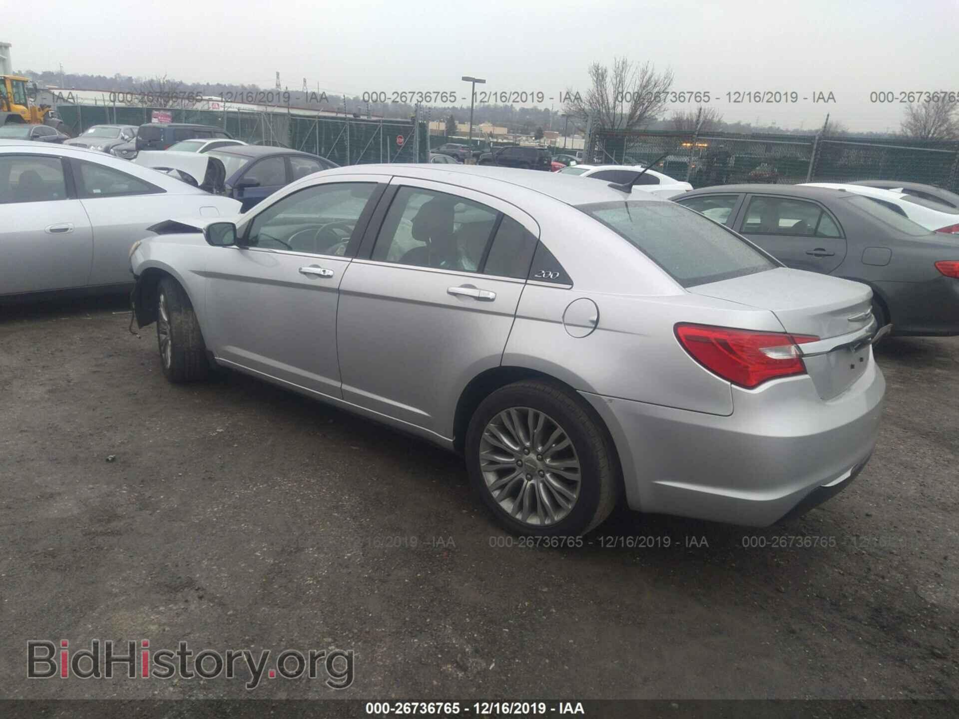 2012 Chrysler 200 - VIN: 1C3CCBCB4CN197201 - Фото 3