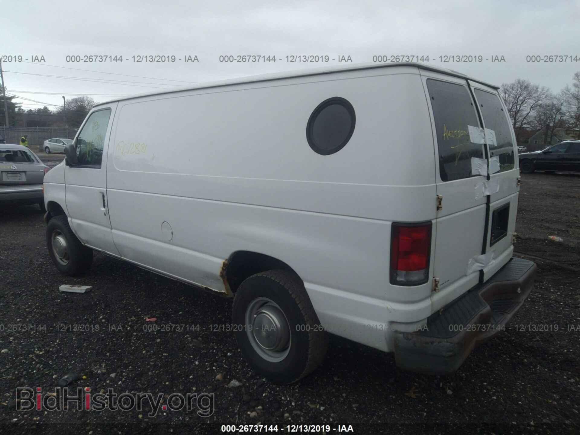 2000 Ford Econoline - VIN: 1FTNE2429YHB86522 - Photo 3