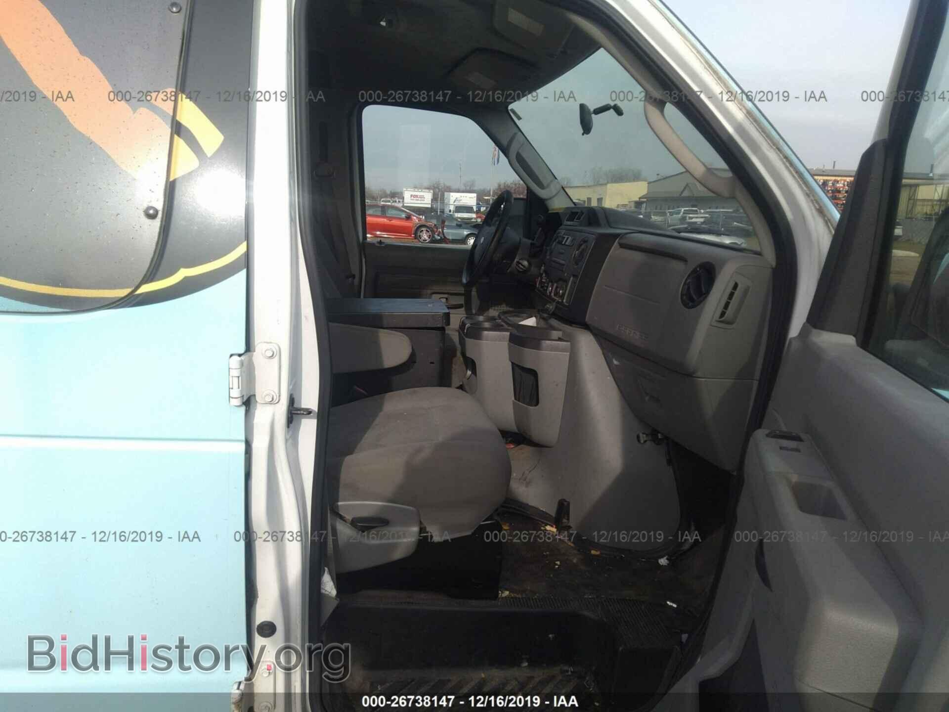 2010 Ford Econoline - VIN: 1FTNE2EW7ADA33491 - Фото 5