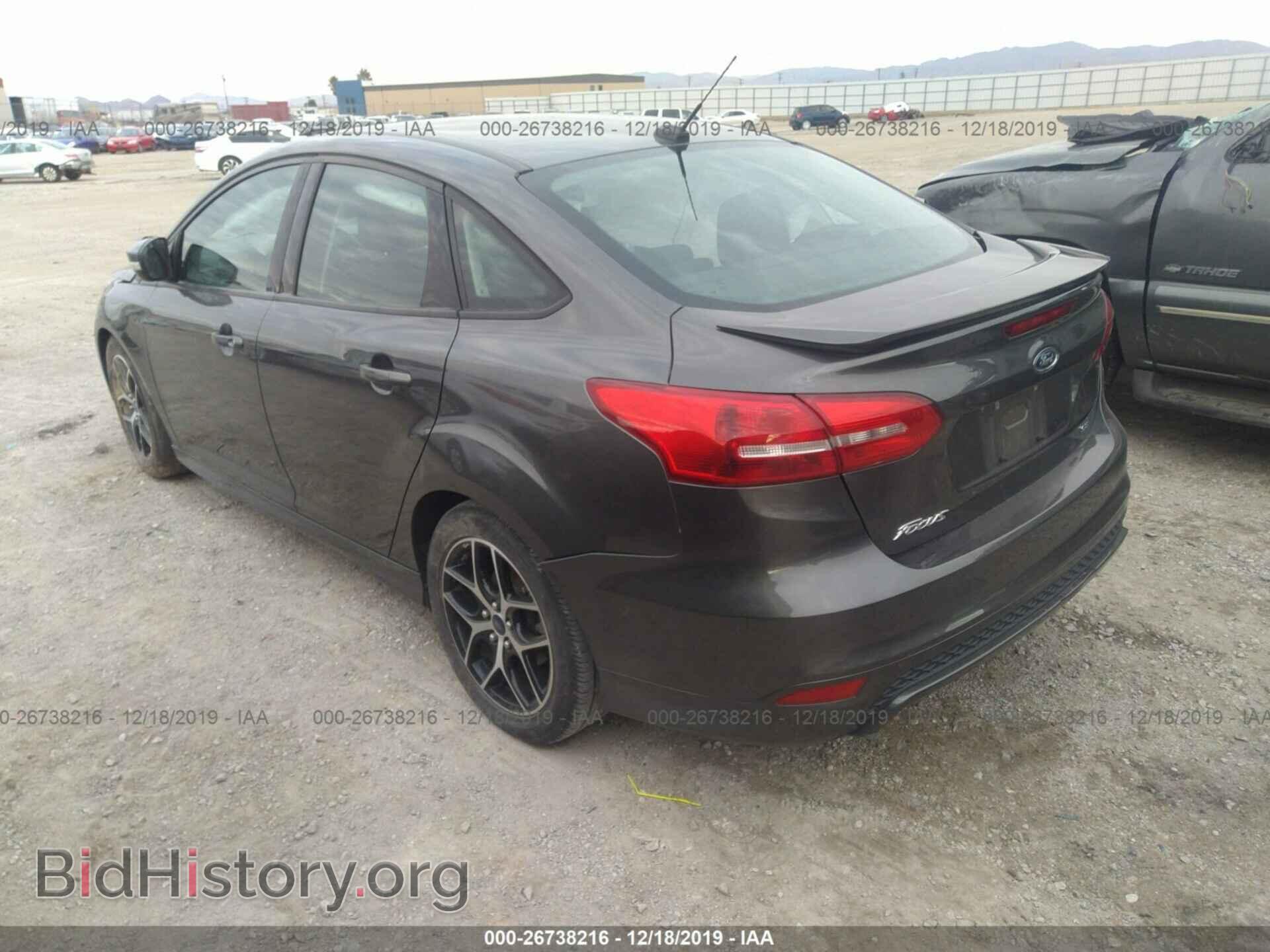 2016 FORD FOCUS - VIN: 1FADP3F2XGL246737 - Фото 3