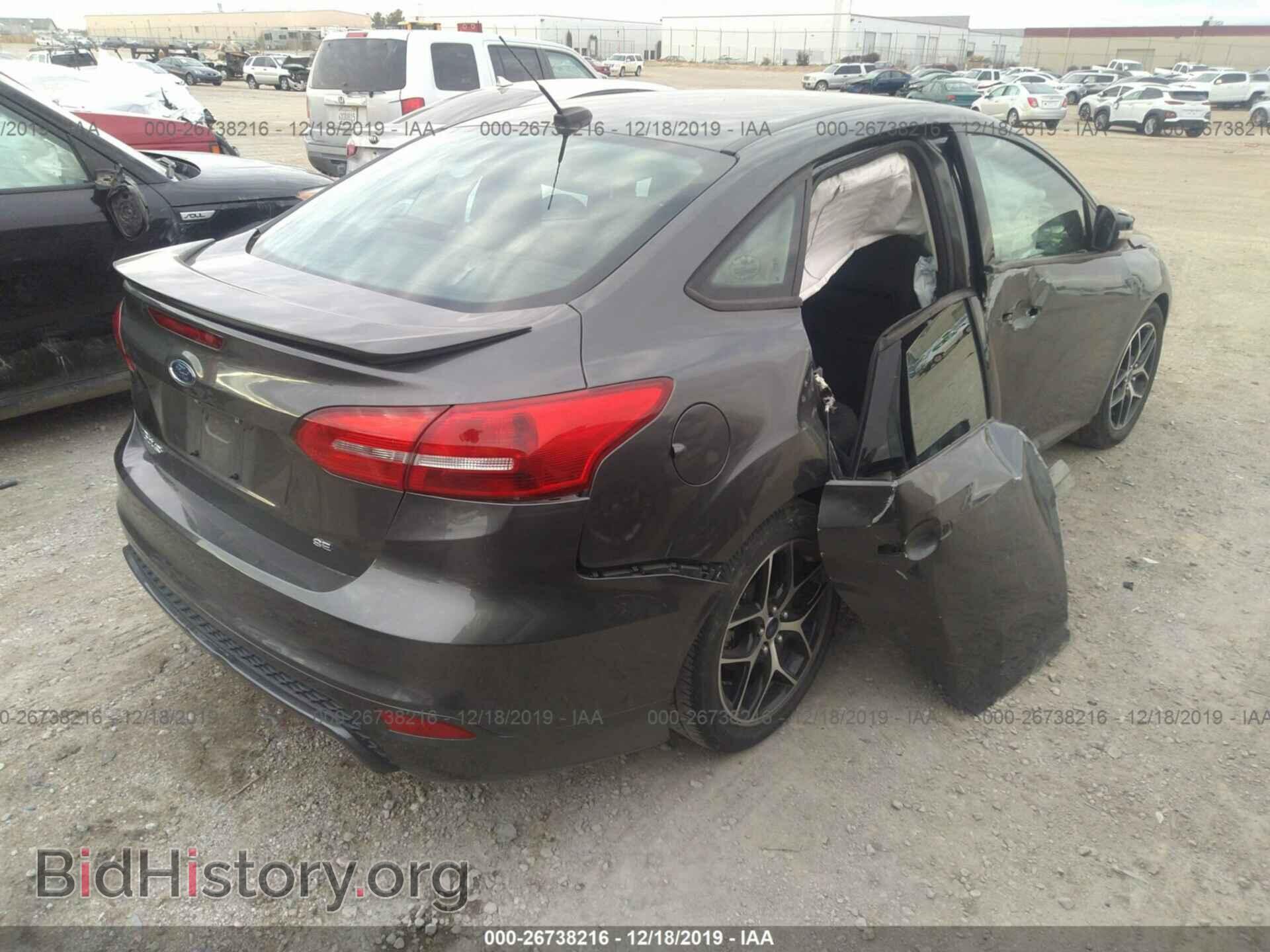 2016 FORD FOCUS - VIN: 1FADP3F2XGL246737 - Фото 4