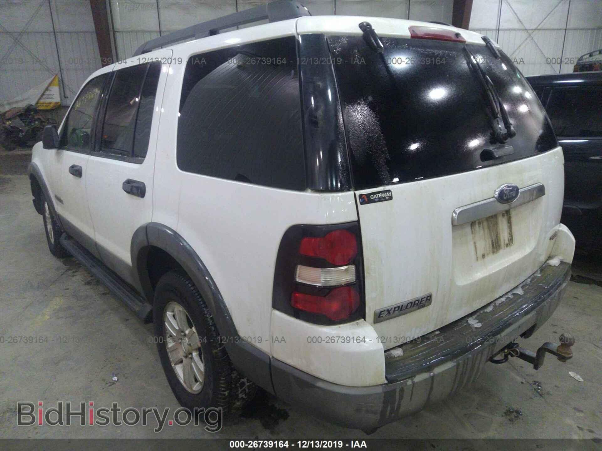 2006 FORD EXPLORER - VIN: 1FMEU73E36UB64446 - Фото 3