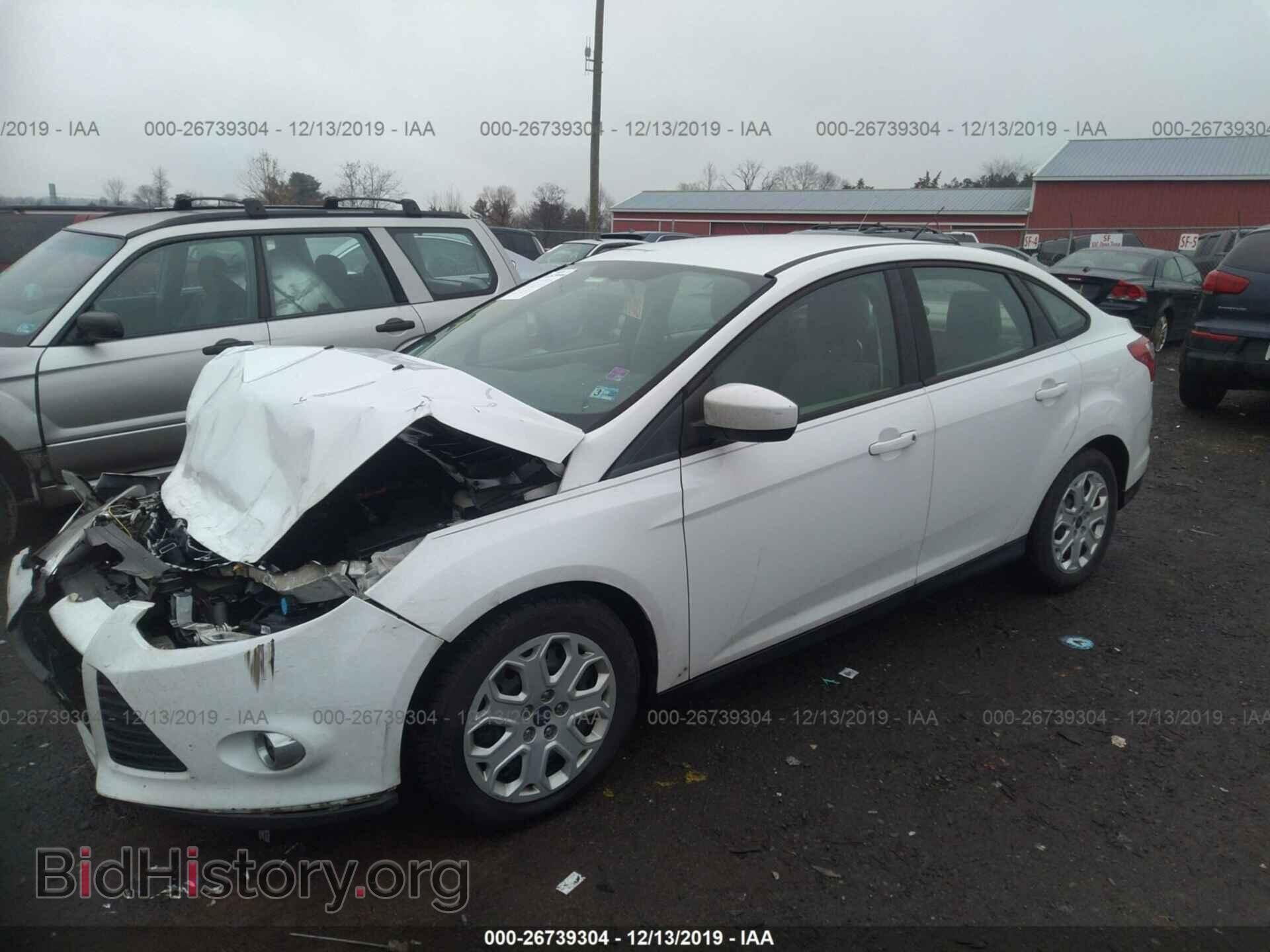2012 Ford Focus - VIN: 1FAHP3F20CL287485 - Фото 2
