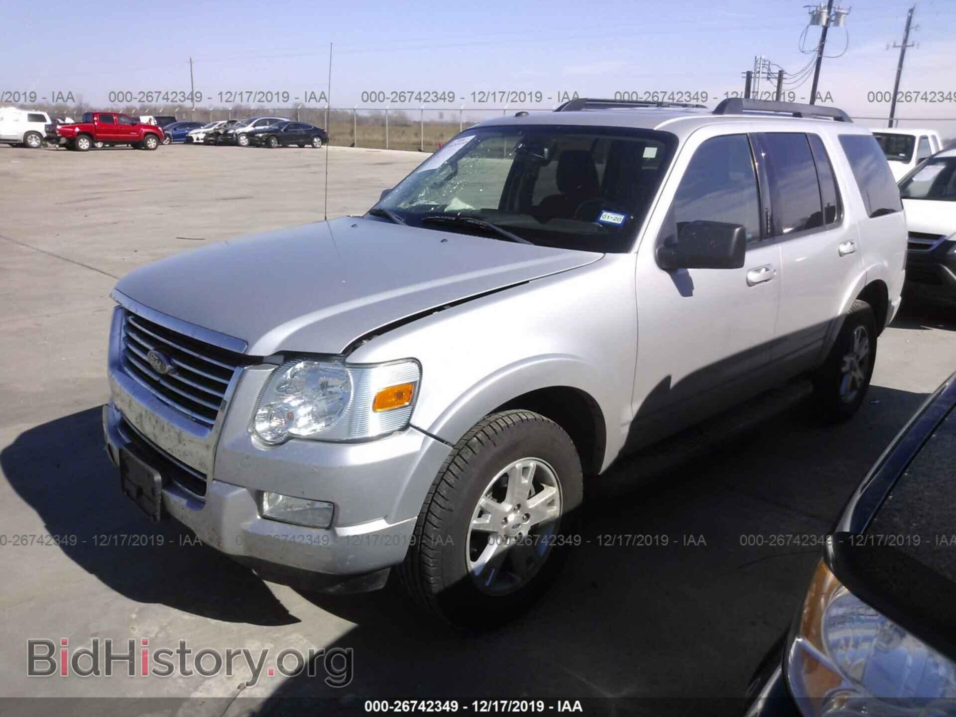 2010 Ford Explorer - VIN: 1FMEU6DE7AUA38186 - Фото 2