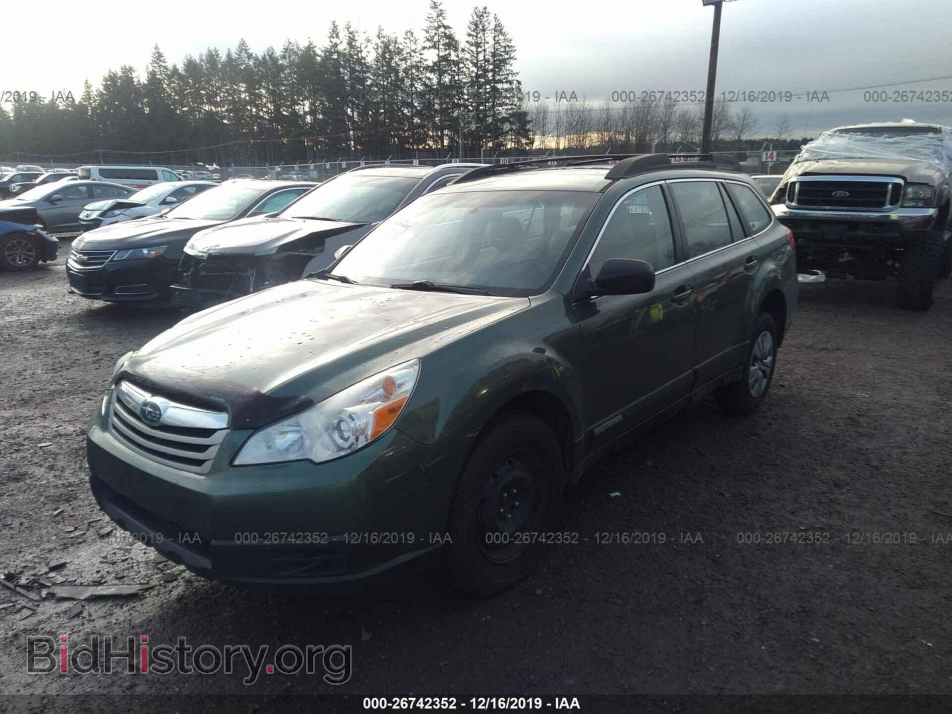 2011 SUBARU OUTBACK - VIN: 4S4BRBAC8B1317312 - Photo 2
