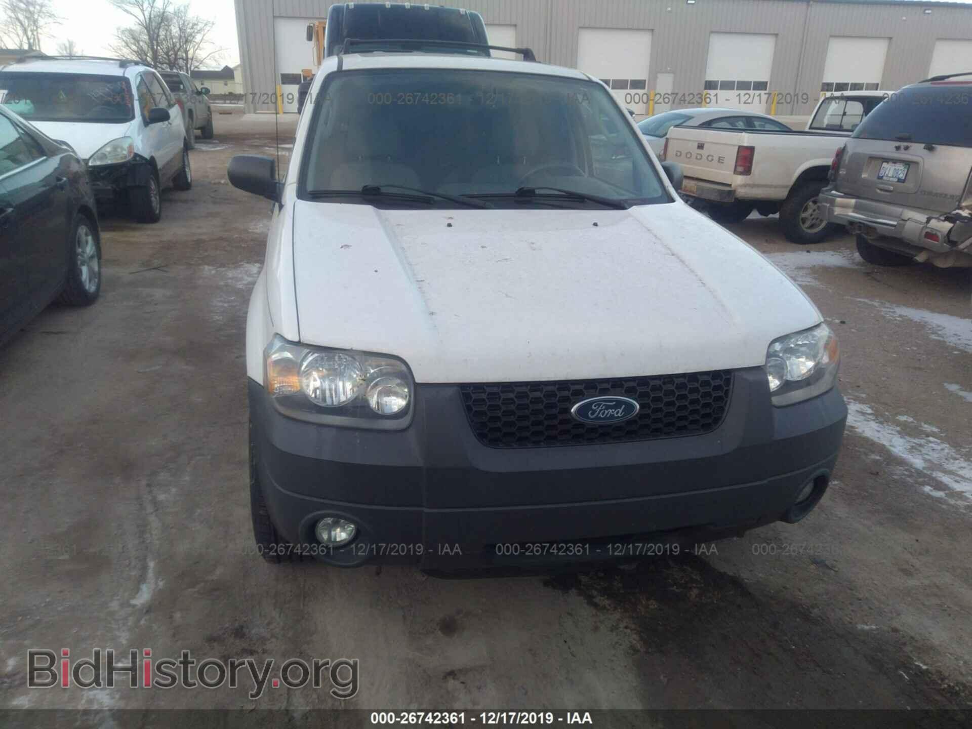 2007 FORD ESCAPE - VIN: 1FMYU93Z17KA62152 - Фото 6