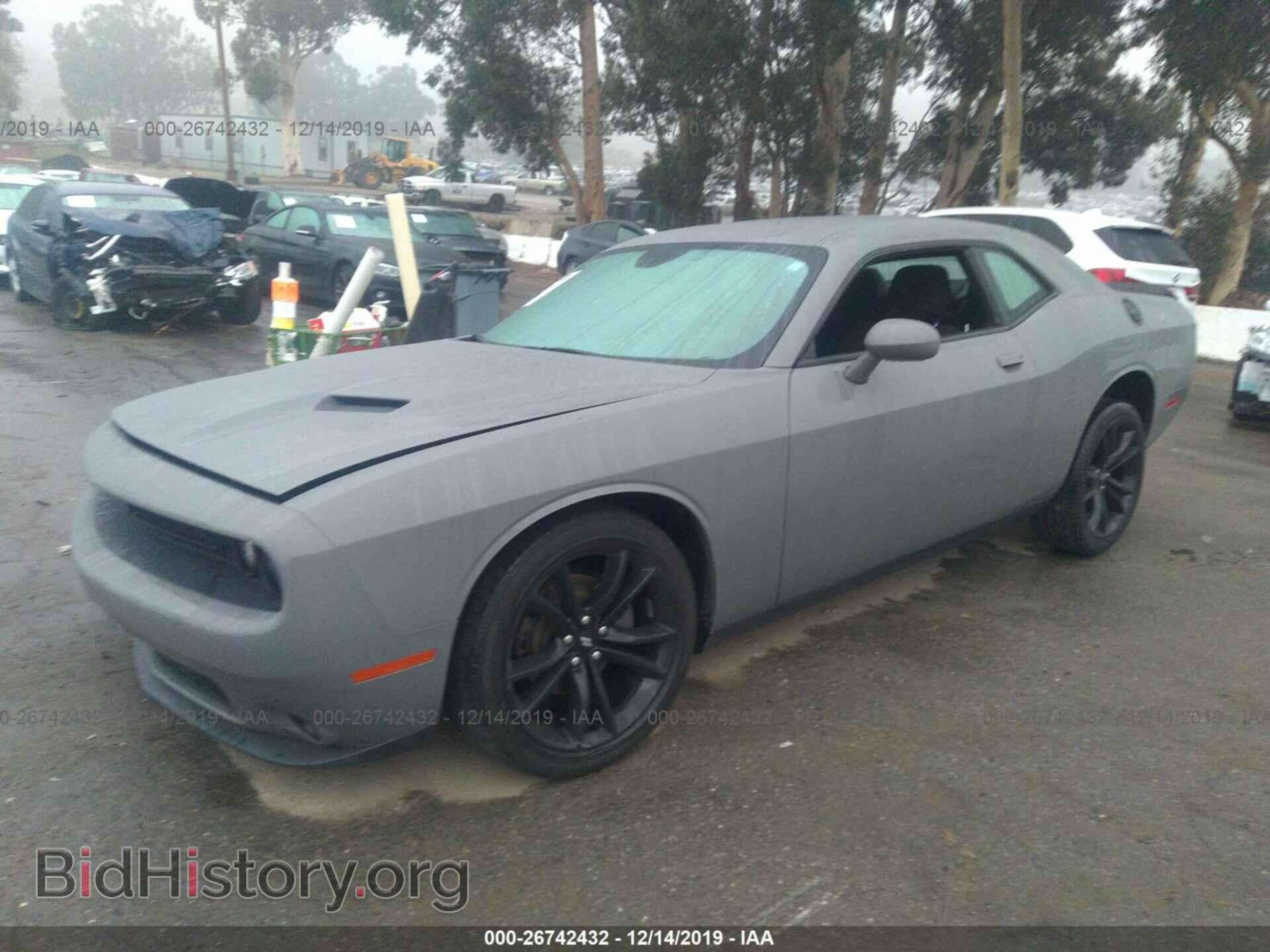 2018 DODGE CHALLENGER - VIN: 2C3CDZAG7JH204622 - Photo 2