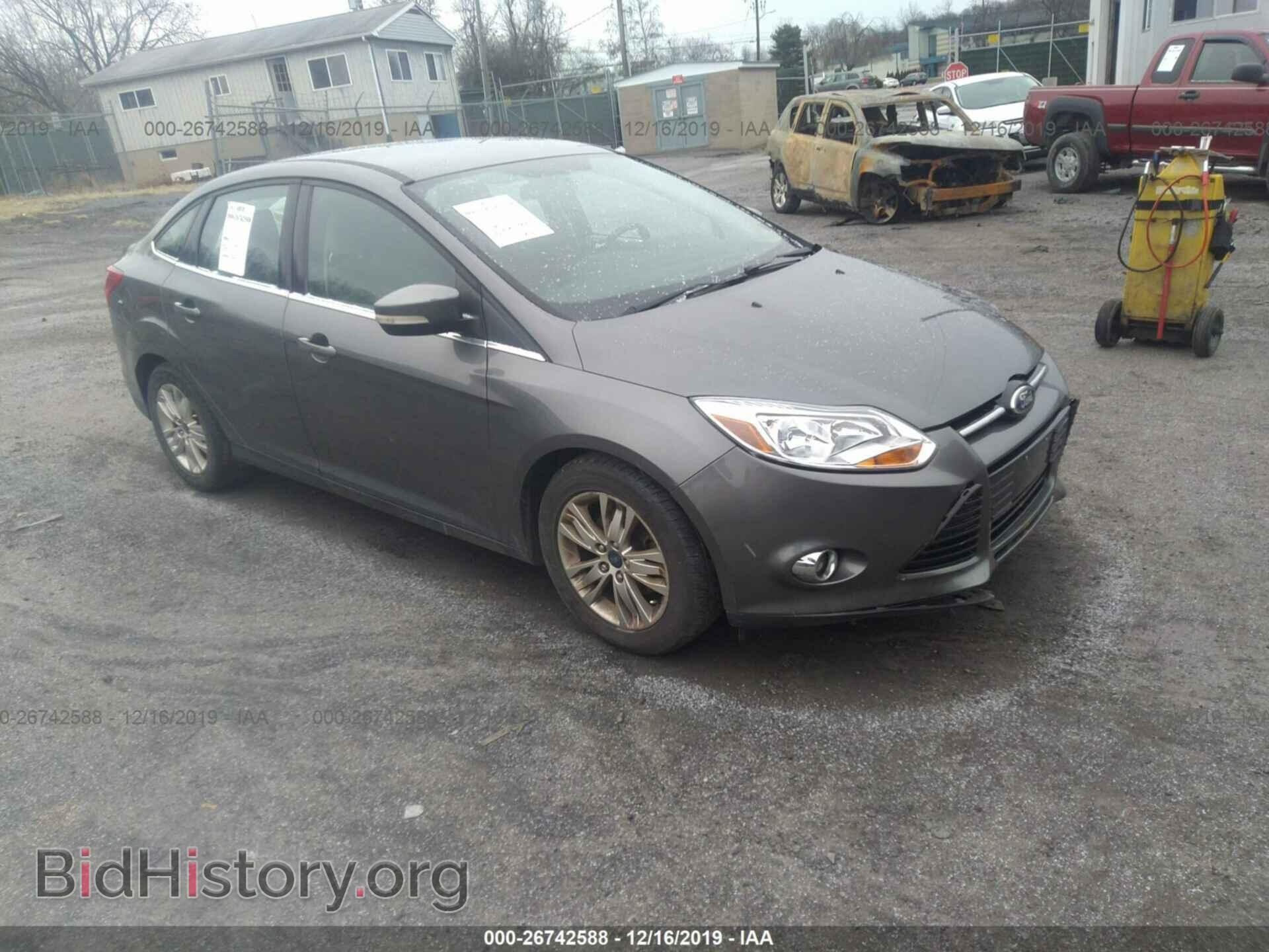 Photo 1FAHP3H26CL363188 - Ford Focus 2012