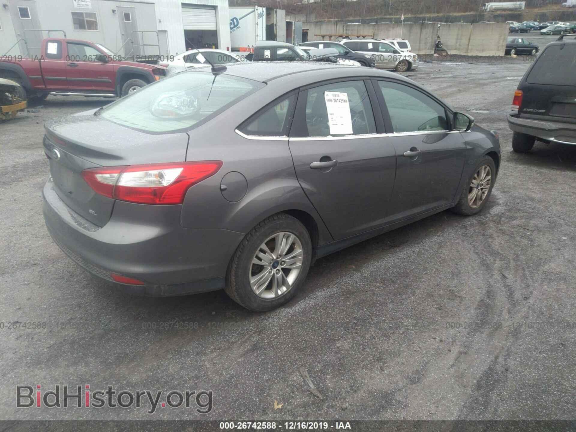 2012 Ford Focus - VIN: 1FAHP3H26CL363188 - Фото 4