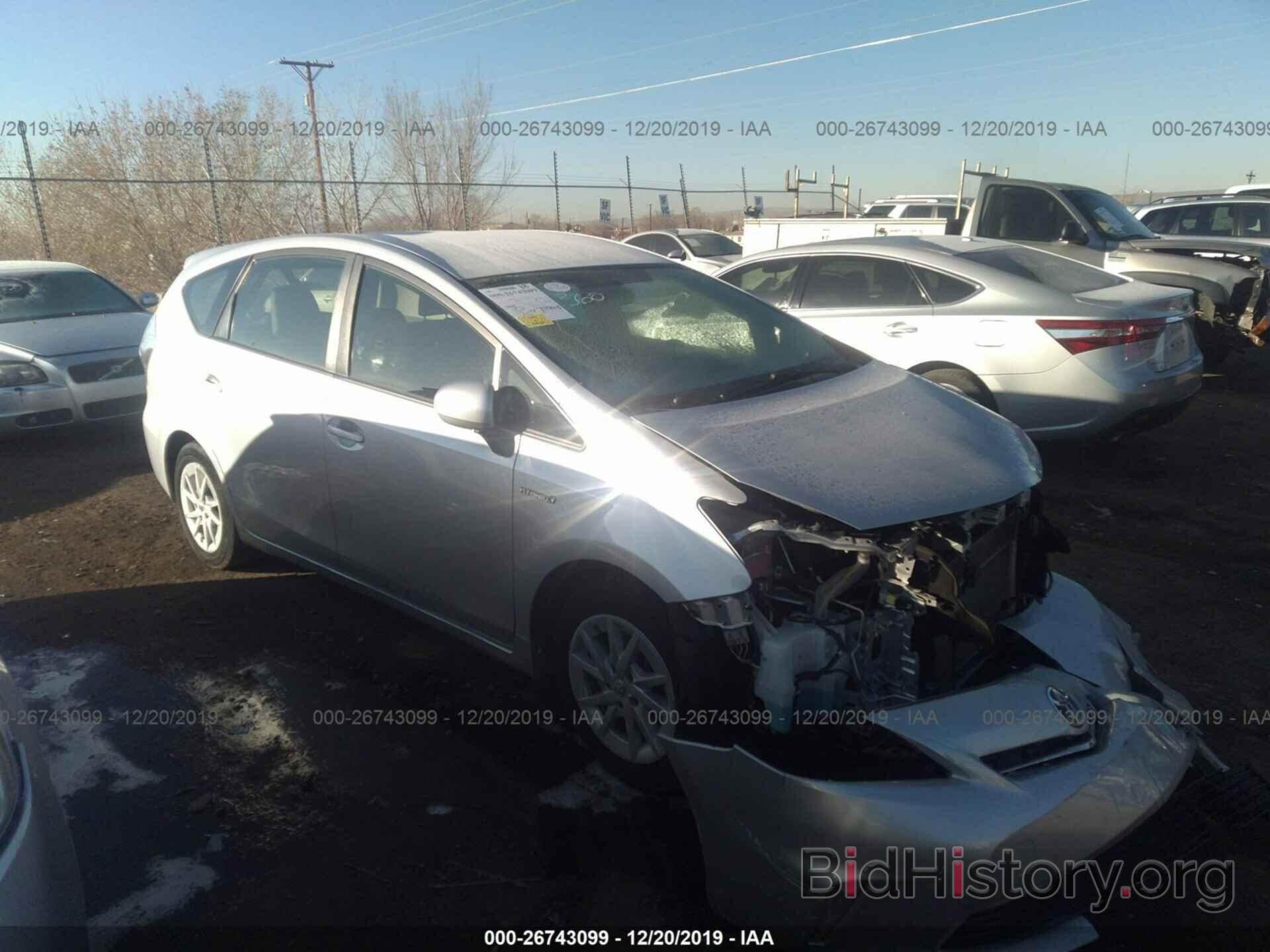 Photo JTDZN3EU3E3331943 - Toyota Prius V 2014