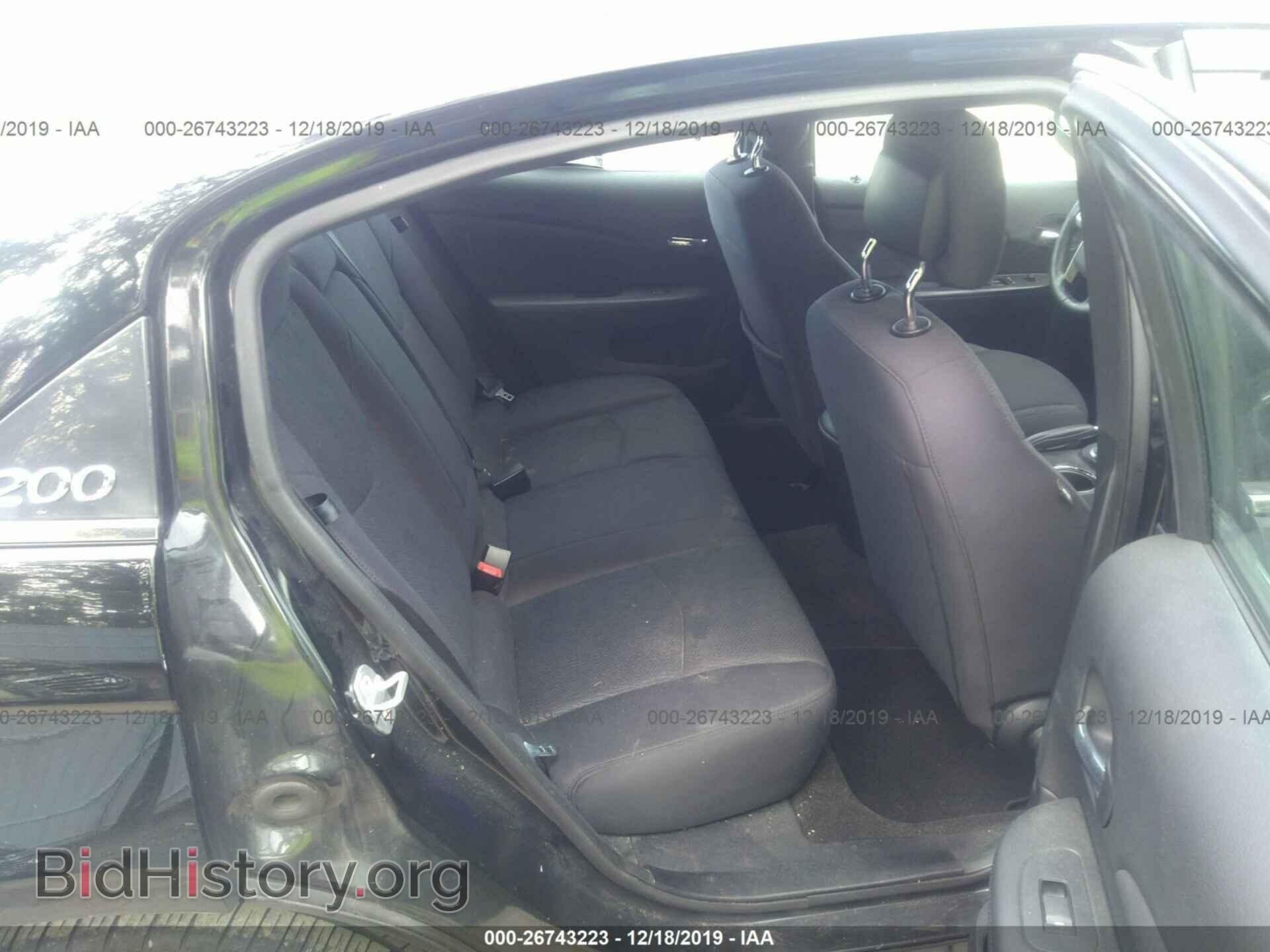2012 Chrysler 200 - VIN: 1C3CCBBGXCN258239 - Фото 8