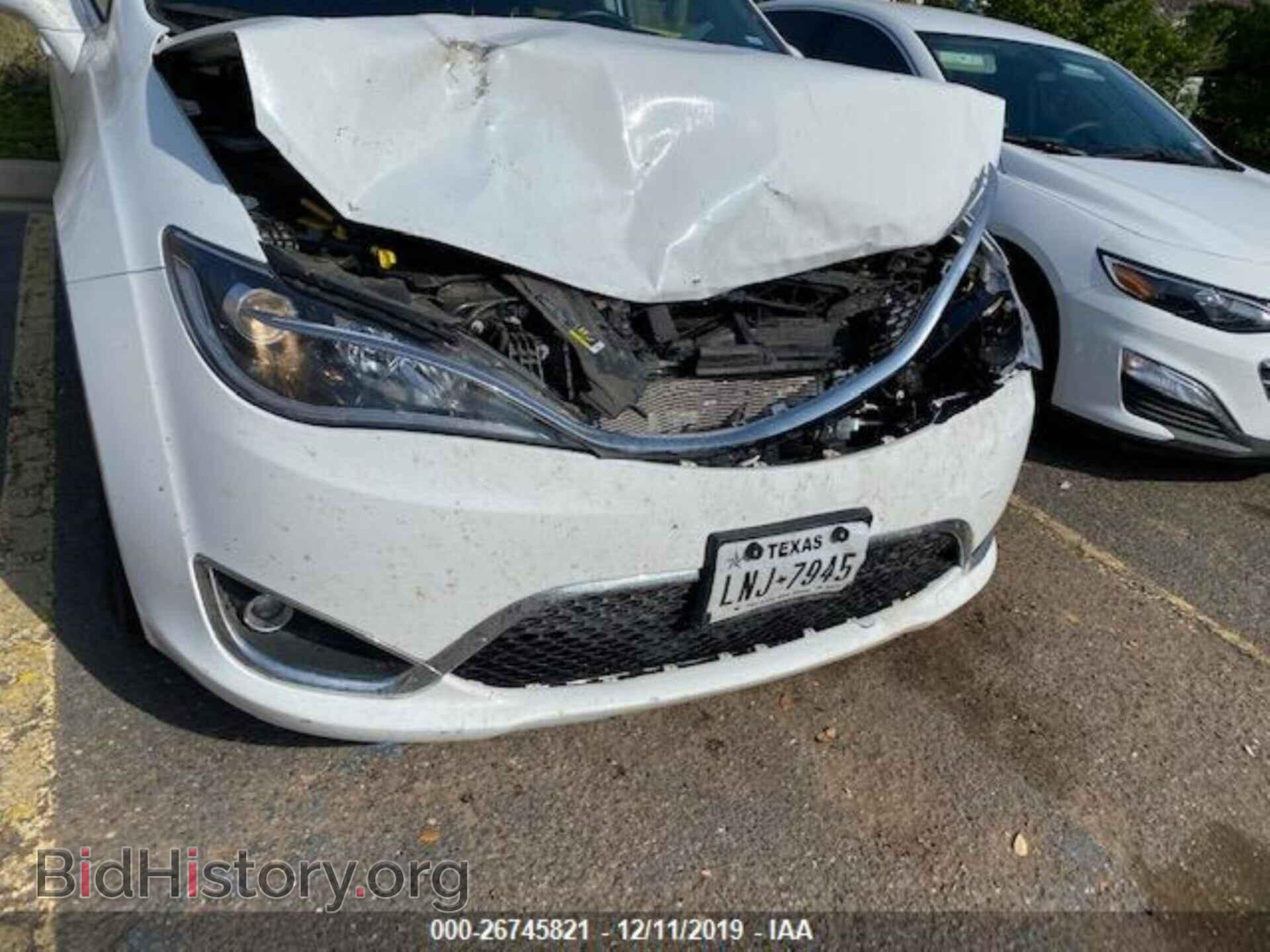 2019 CHRYSLER PACIFICA - VIN: 2C4RC1BGXKR627084 - Фото 2
